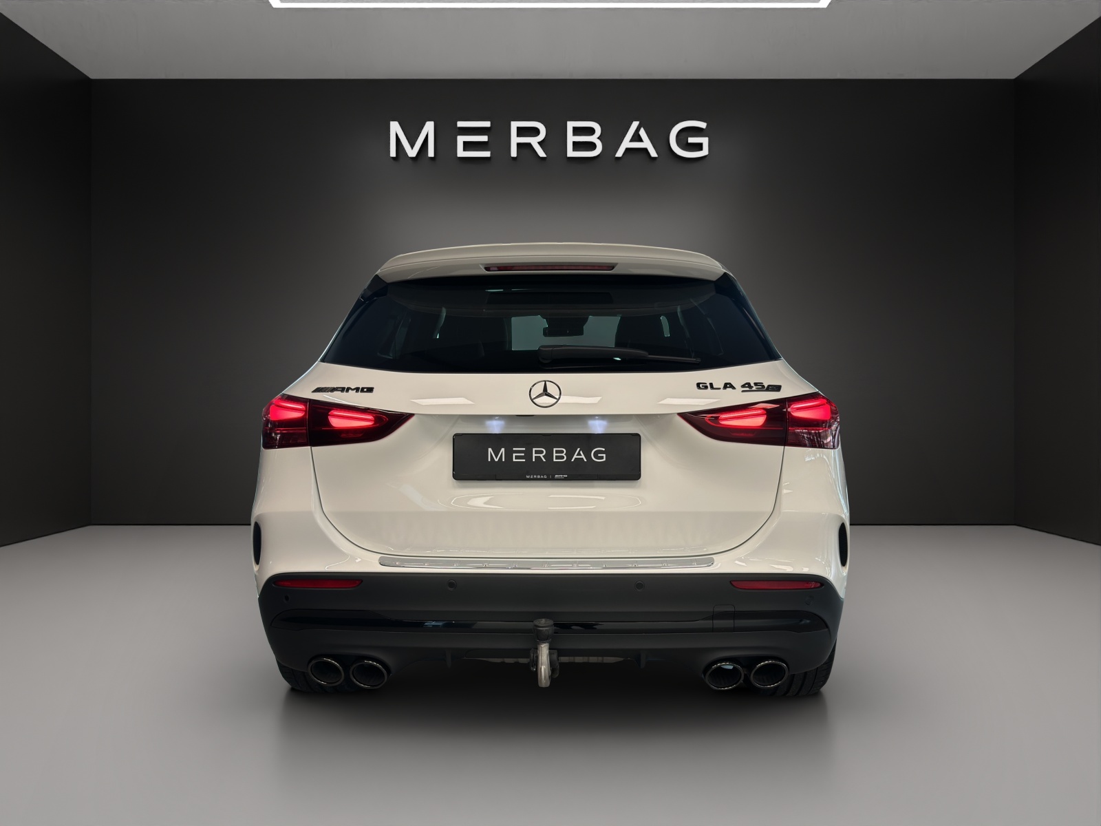 MERCEDES-BENZ GLA AMG 45 S 4M+8G-DCT-image-4