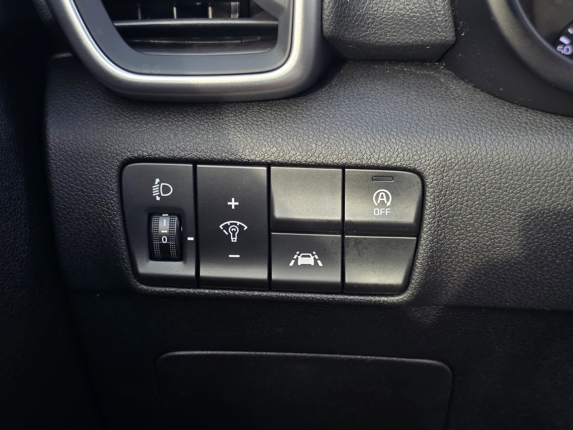 KIA Sportage 1.6CRDi Mild Hybrid Power 2020 4WD Automat * CH-Fahrzeug * Frisch ab MFK * TOP Zustand * inkl. 1 Jahr Garanite *-image-15