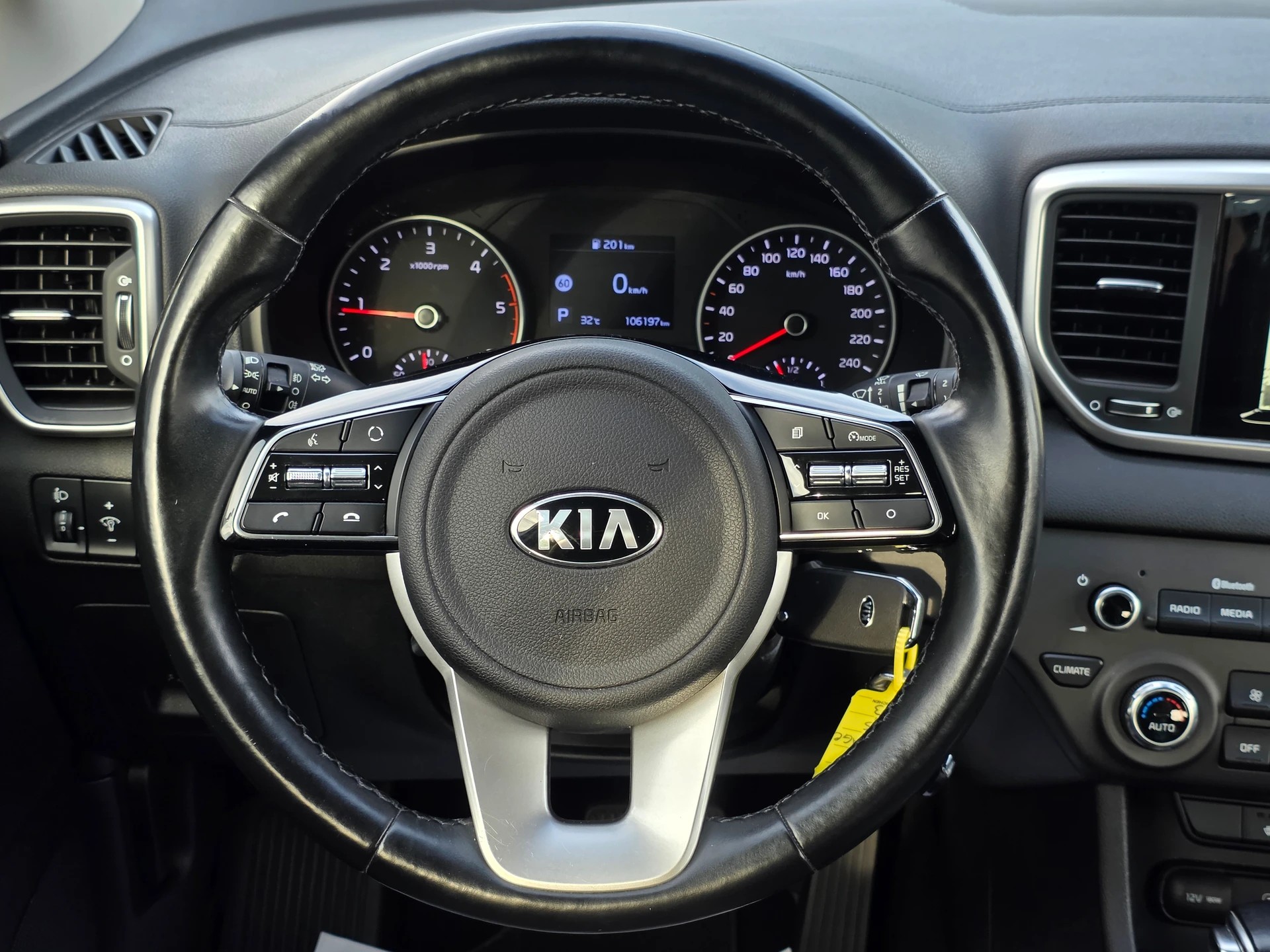 KIA Sportage 1.6CRDi Mild Hybrid Power 2020 4WD Automat * CH-Fahrzeug * Frisch ab MFK * TOP Zustand * inkl. 1 Jahr Garanite *-image-12
