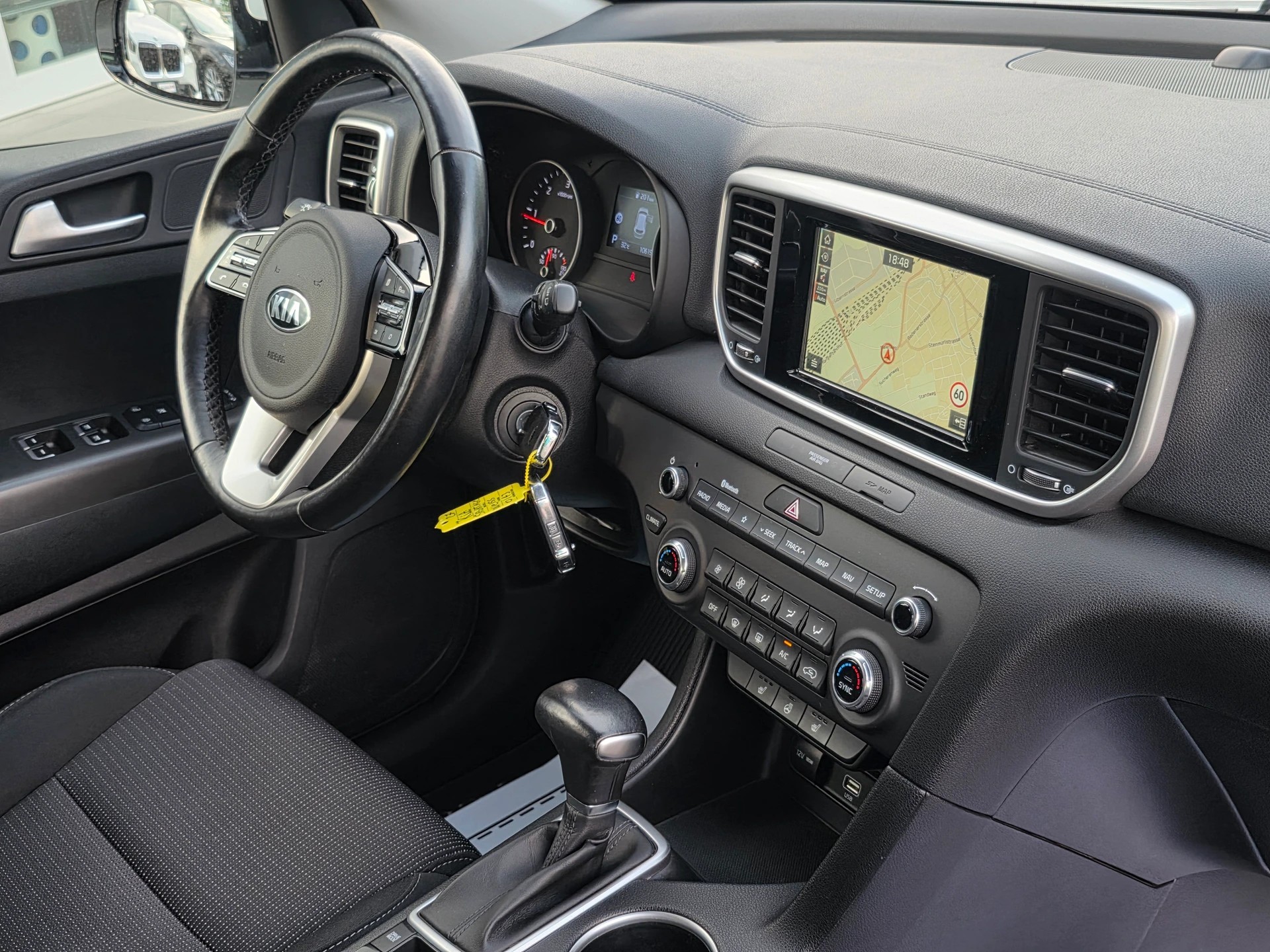 KIA Sportage 1.6CRDi Mild Hybrid Power 2020 4WD Automat * CH-Fahrzeug * Frisch ab MFK * TOP Zustand * inkl. 1 Jahr Garanite *-image-20