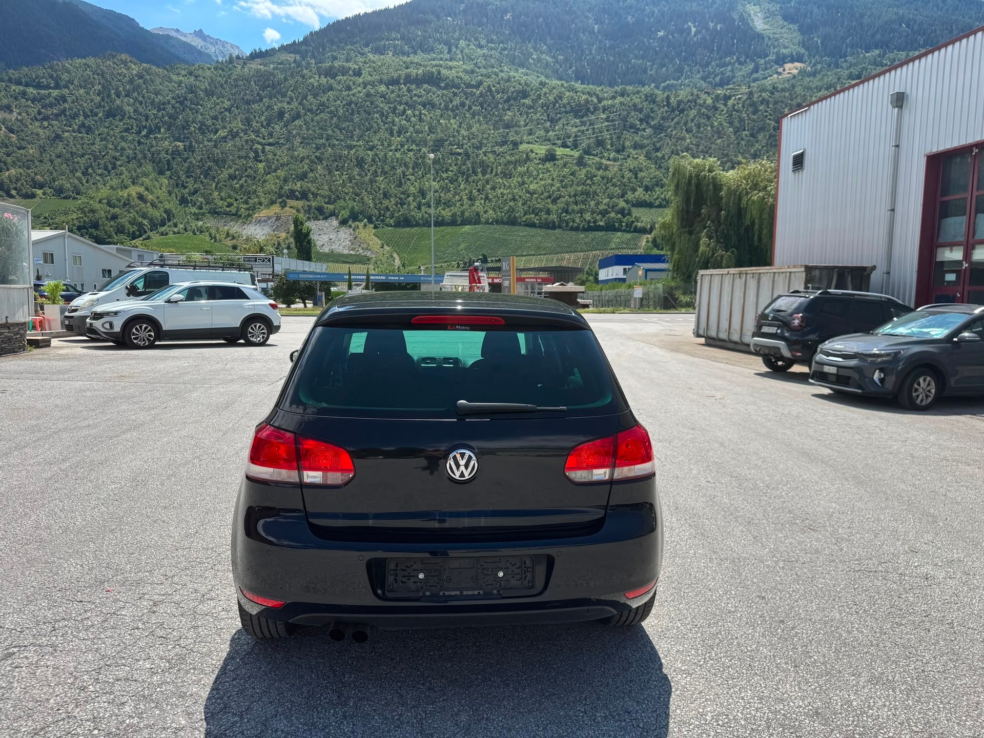 VW Golf 2.0 TDI Comfortline 4Motion-image-5