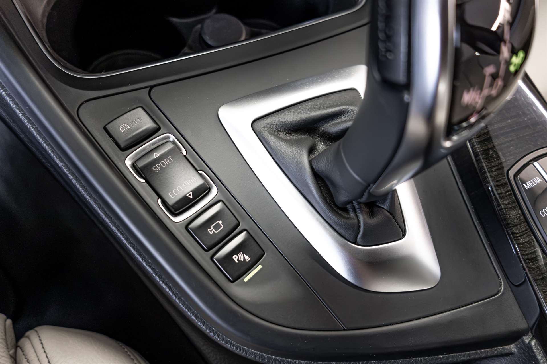 BMW 340i GT xDrive M Sport Steptronic-image-17