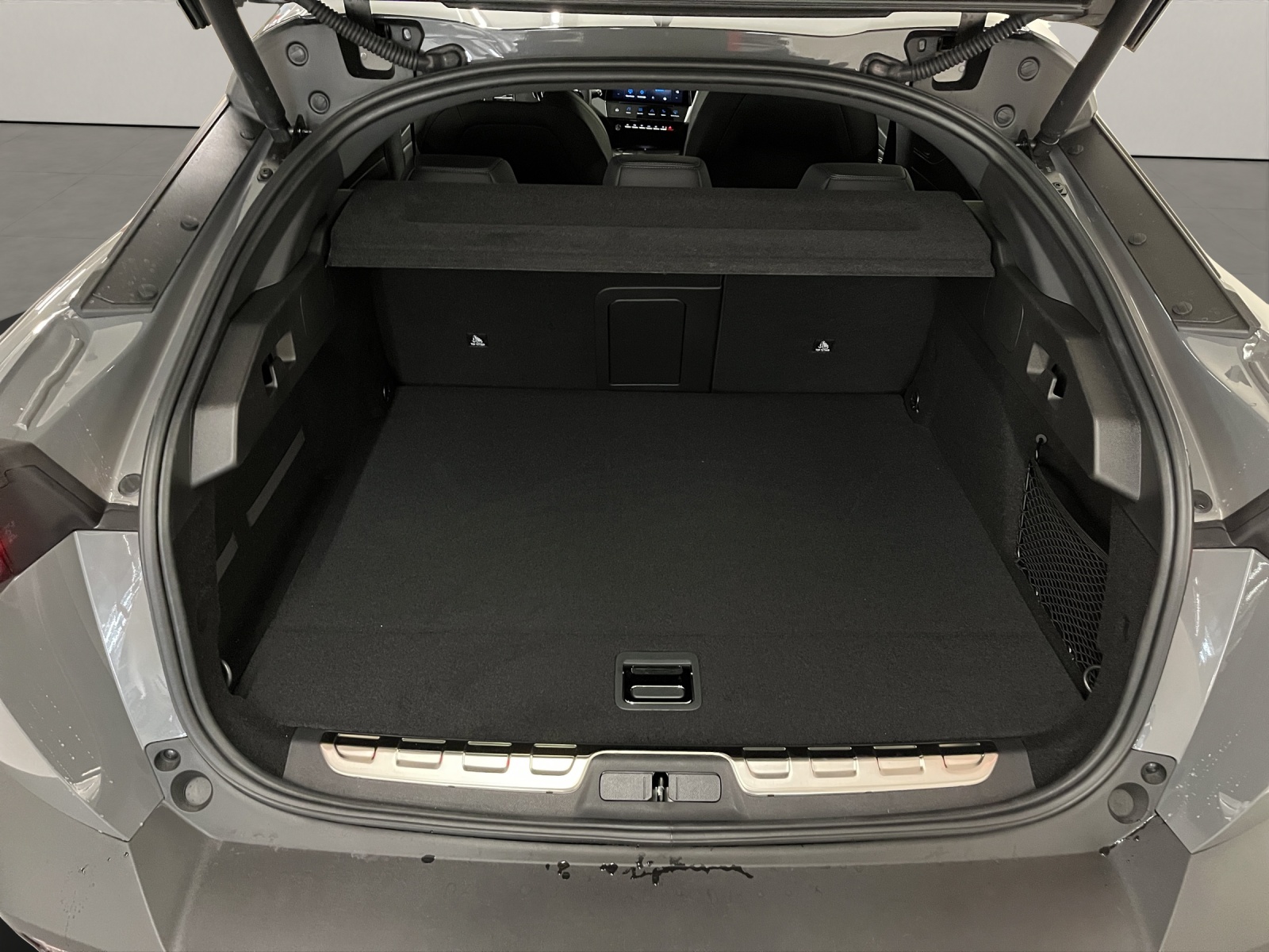 PEUGEOT 408 1.6 PHEV 240 GT Exclusive-image-15