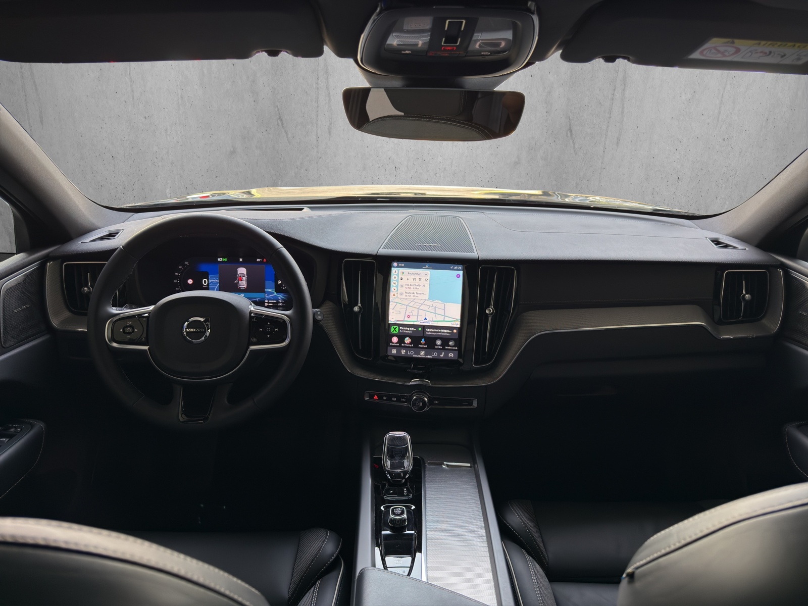 VOLVO XC60 2.0 T8 TE XCENTRIC Black Edition eAWD-image-11