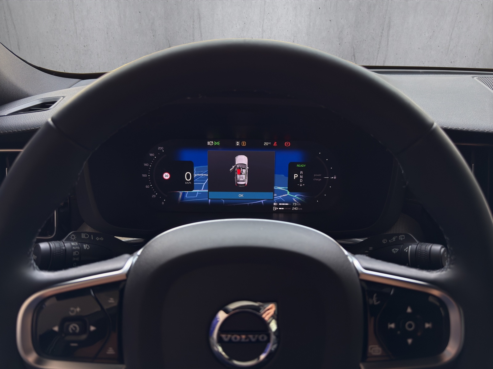 VOLVO XC60 2.0 T8 TE XCENTRIC Black Edition eAWD-image-13