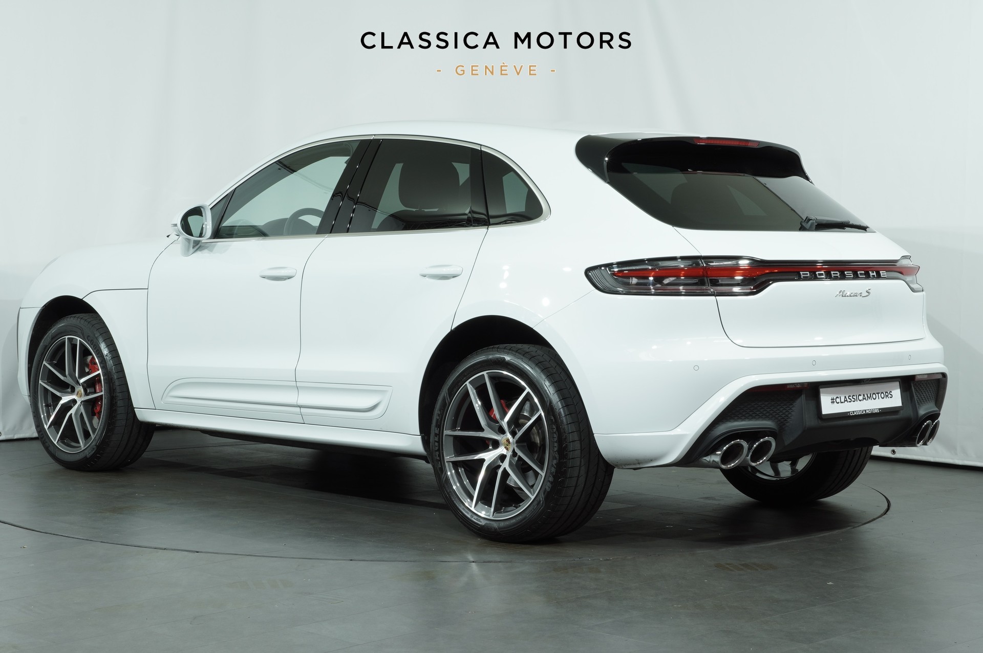 PORSCHE Macan S PDK-image-5