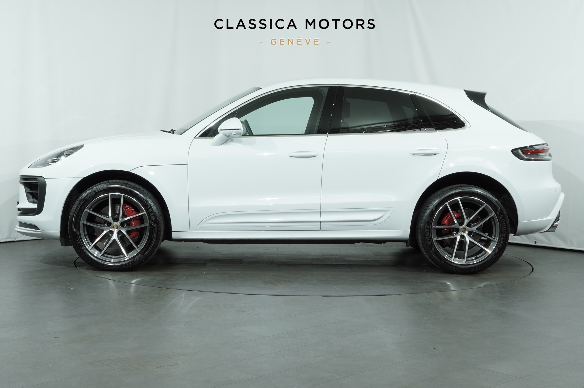 PORSCHE Macan S PDK-image-6