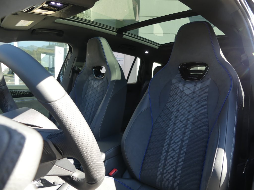 VW Tayron 2.0 TSI R-Line DSG 4Motion-image-9