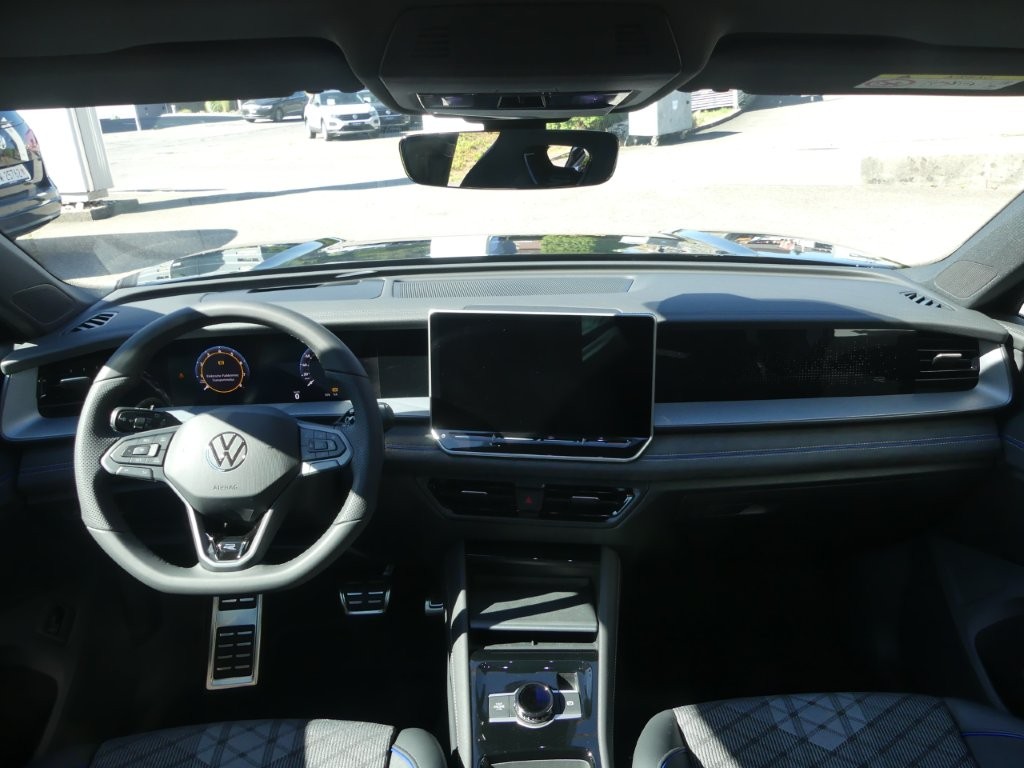 VW Tayron 2.0 TSI R-Line DSG 4Motion-image-7