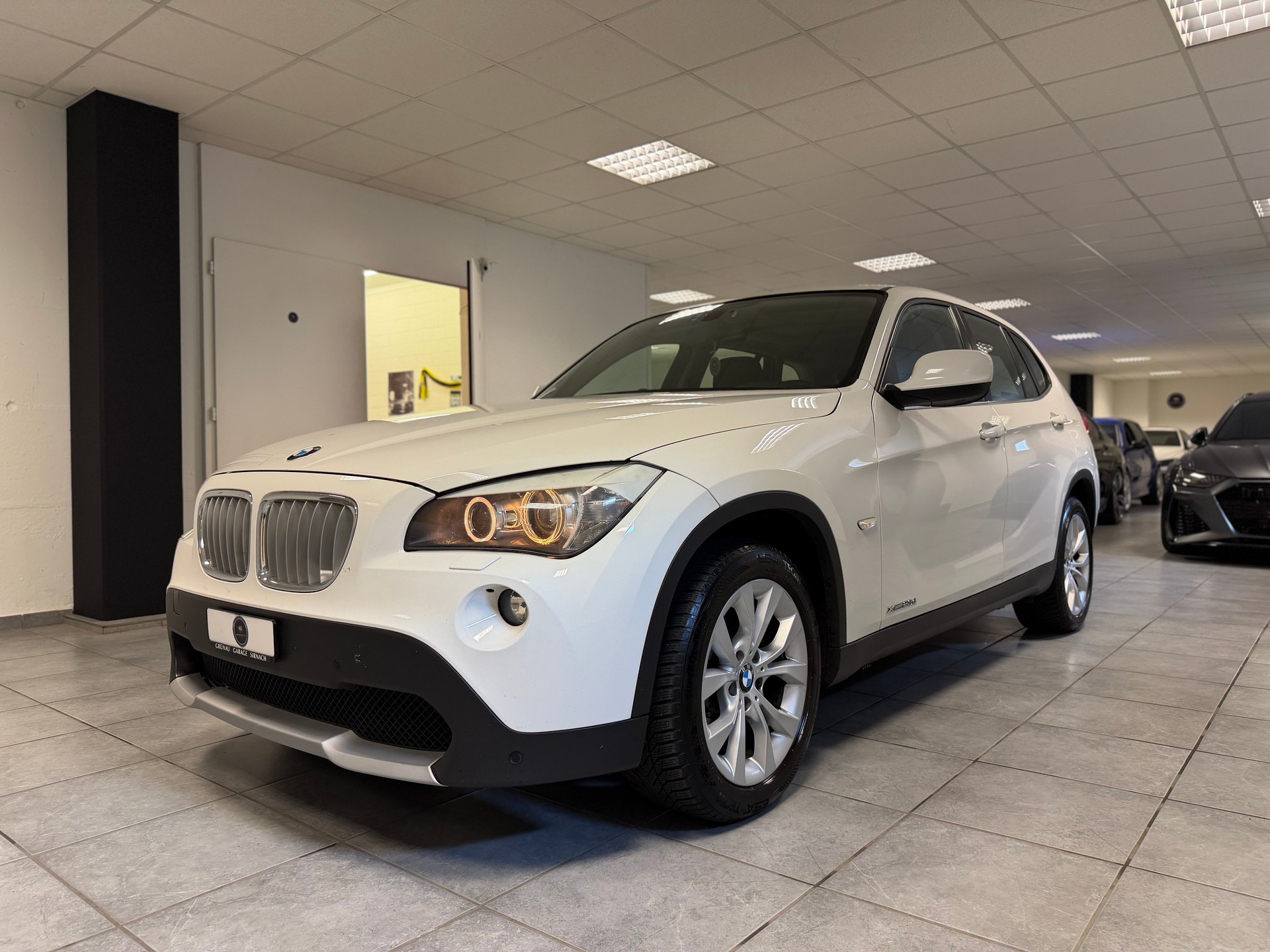 BMW X1 xDrive 23d Steptronic-image-3