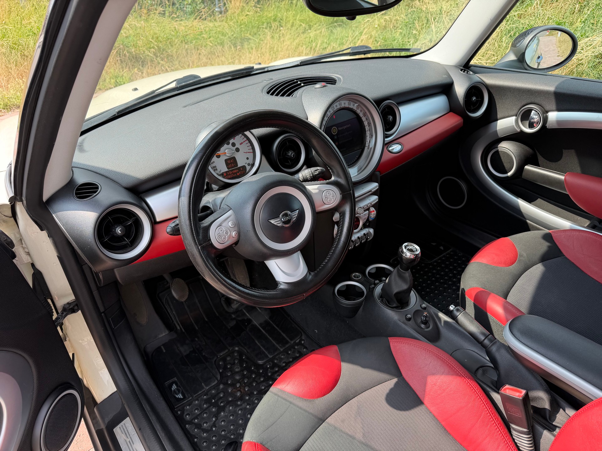 MINI Cooper D-image-6