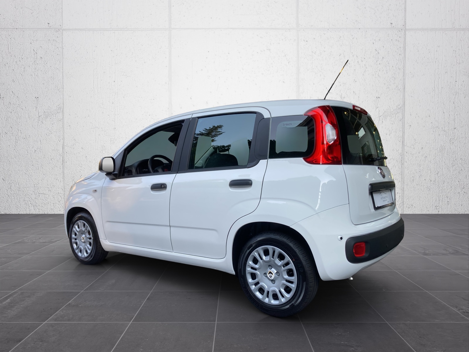 FIAT Pandina 1.0 MHEV Pop-image-2