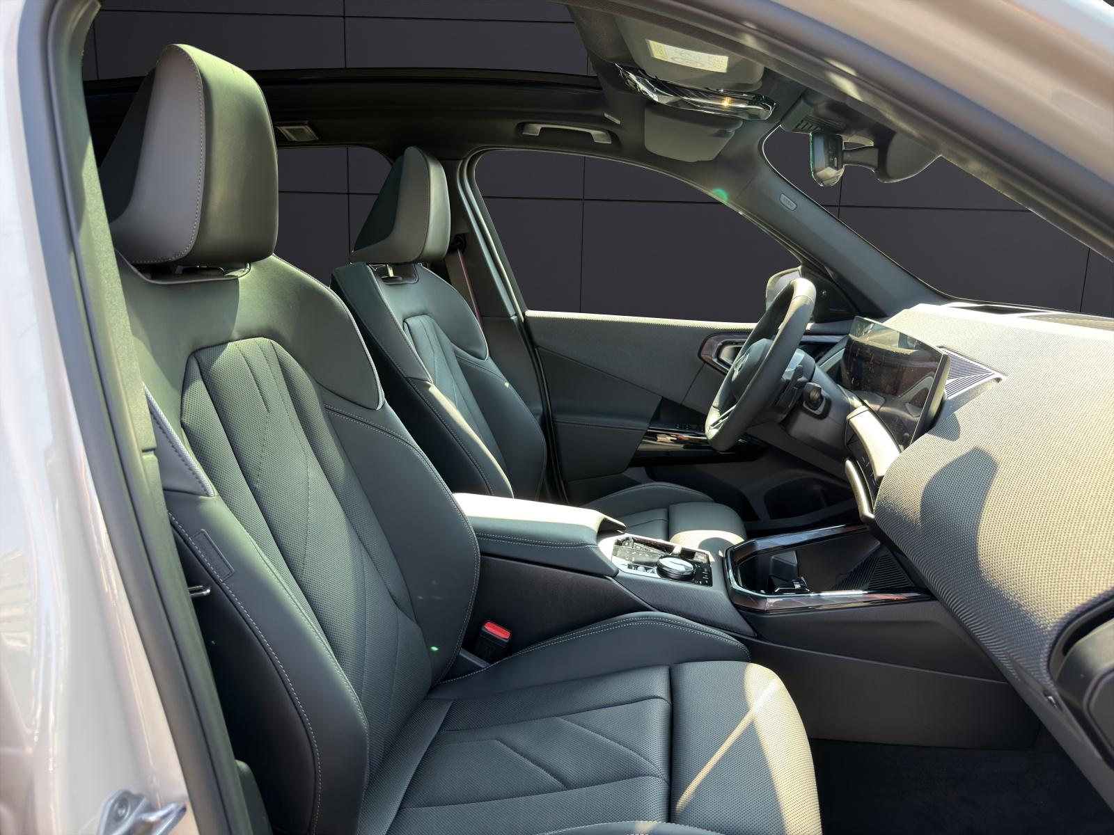 BMW X3 30e xDrive-image-18