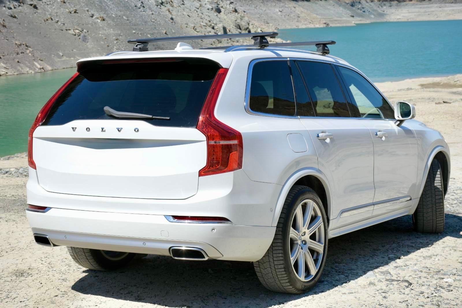 VOLVO 2.0 D5 Inscription 5P. AWD-image-3