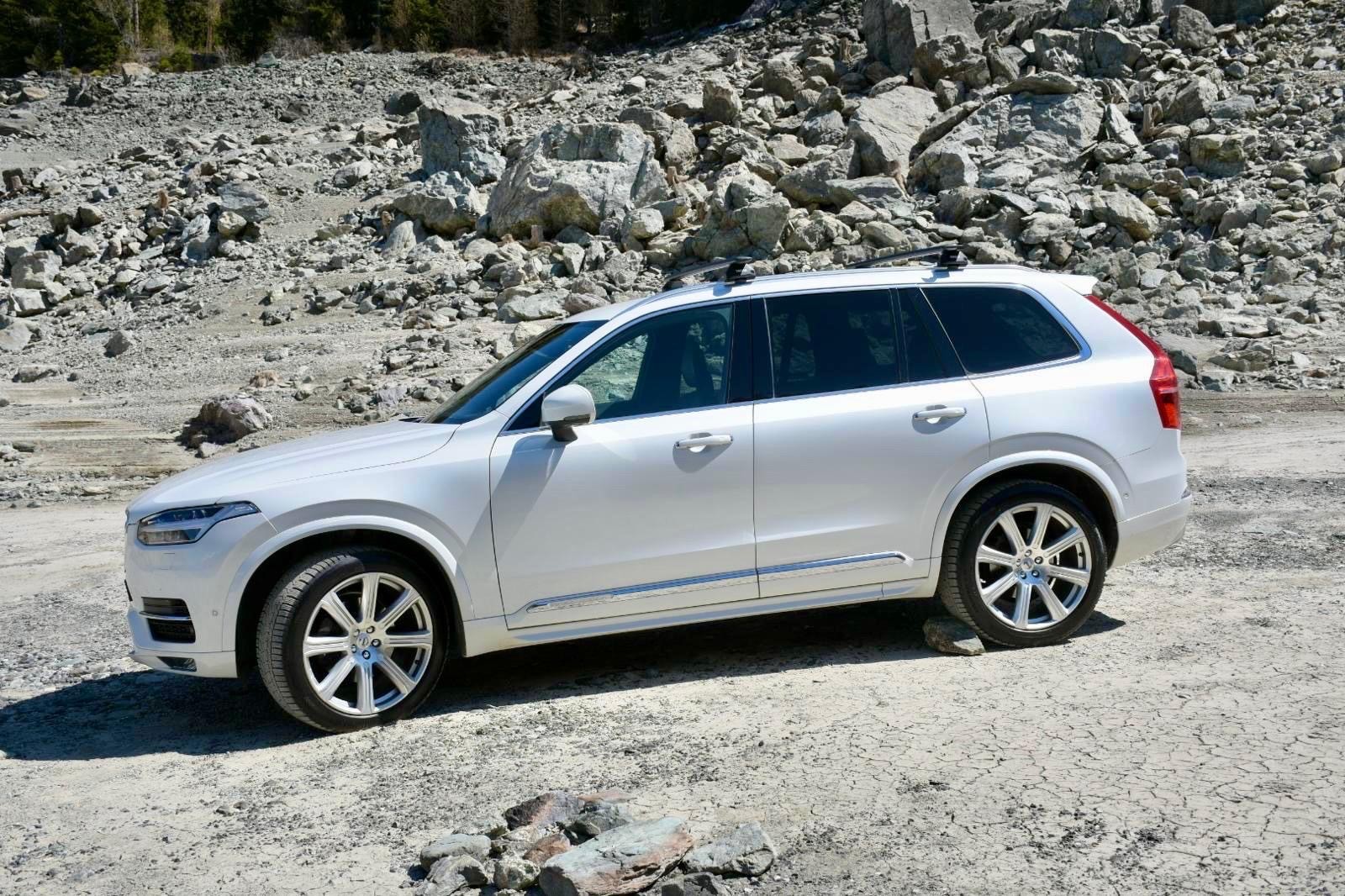 VOLVO 2.0 D5 Inscription 5P. AWD-image-4