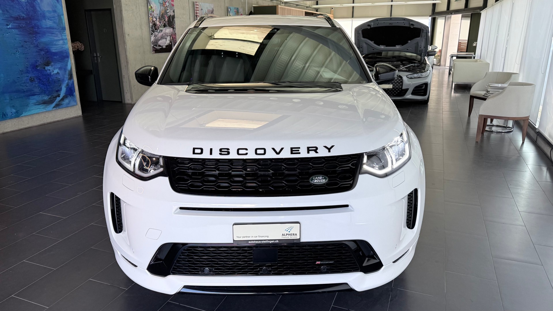 LAND ROVER Discovery Sport 2.0 Si4 250 R-Dynamic SE-image-3
