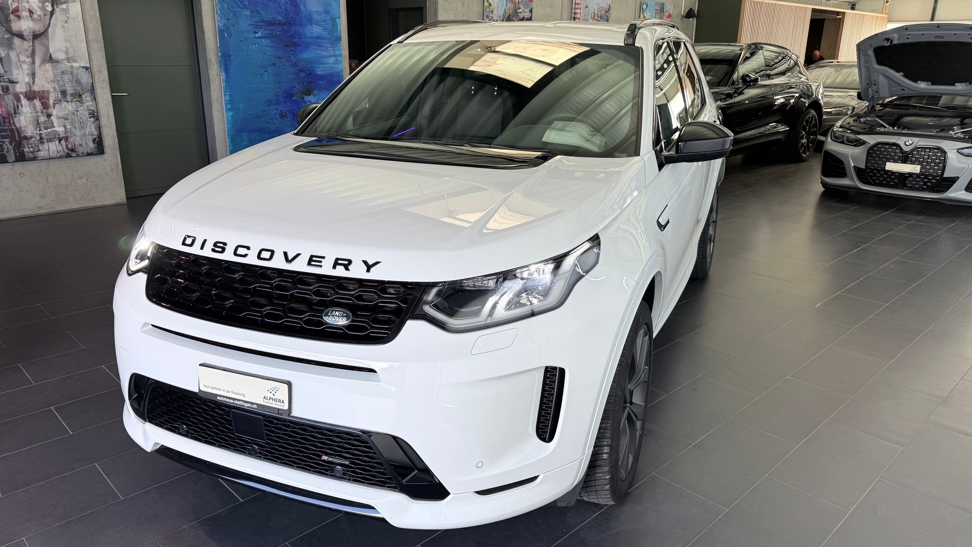 LAND ROVER Discovery Sport 2.0 Si4 250 R-Dynamic SE-image-5