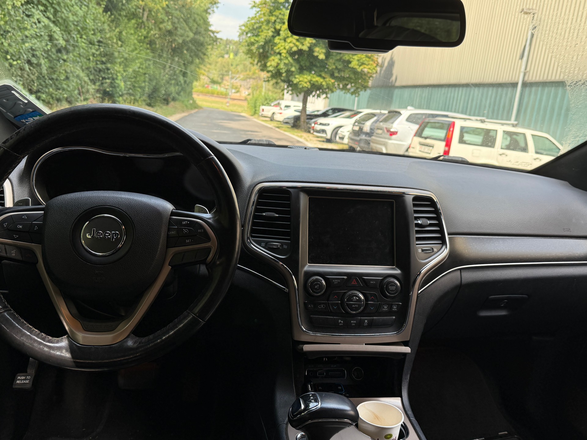 JEEP Grand Cherokee 3.0 CRD Overland Automatic-image-13