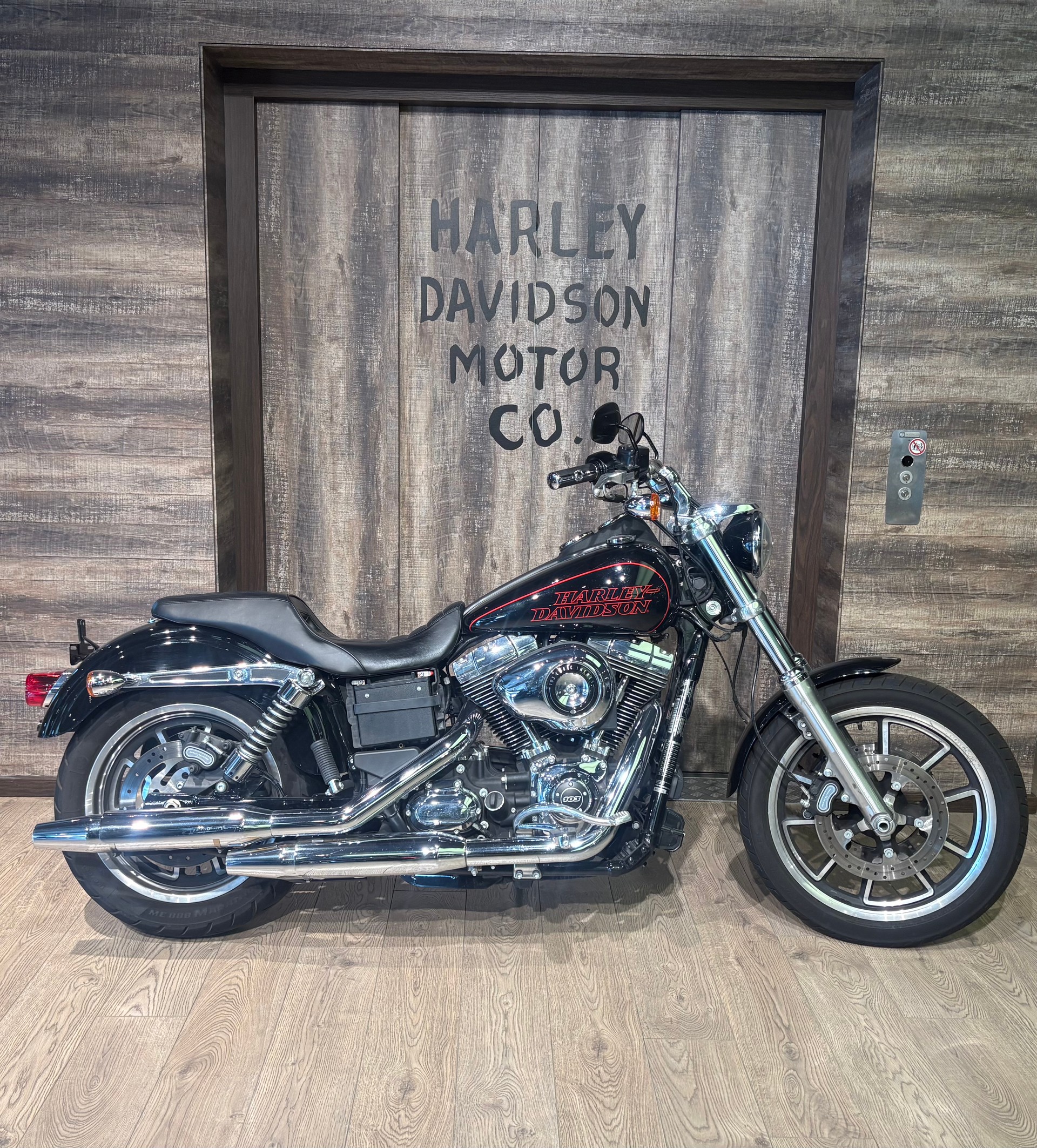 HARLEY-DAVIDSON FXDL Dyna Low Rider ABS