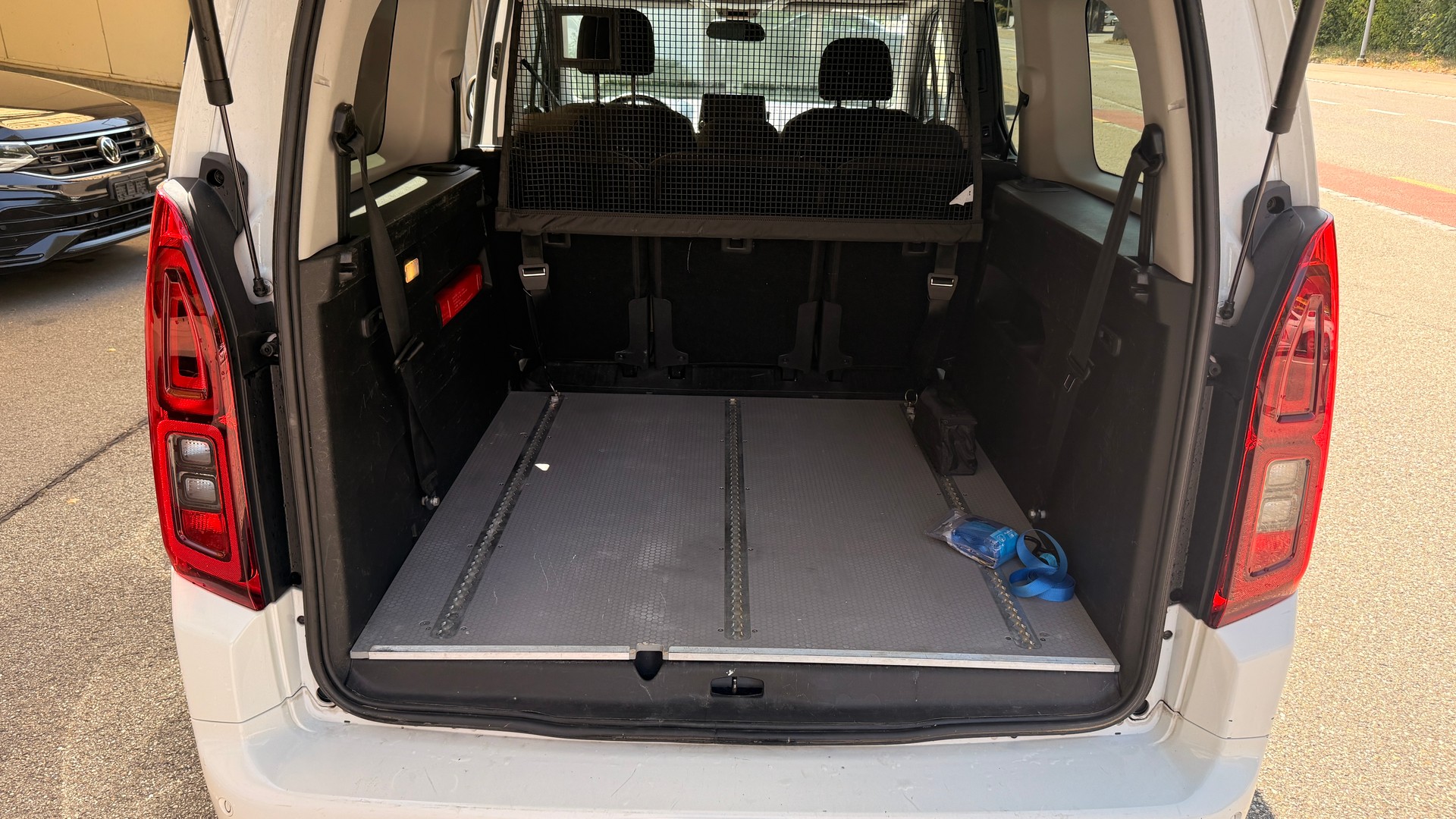 TOYOTA Proace City Verso 1.2 Style Long Automatik-image-13