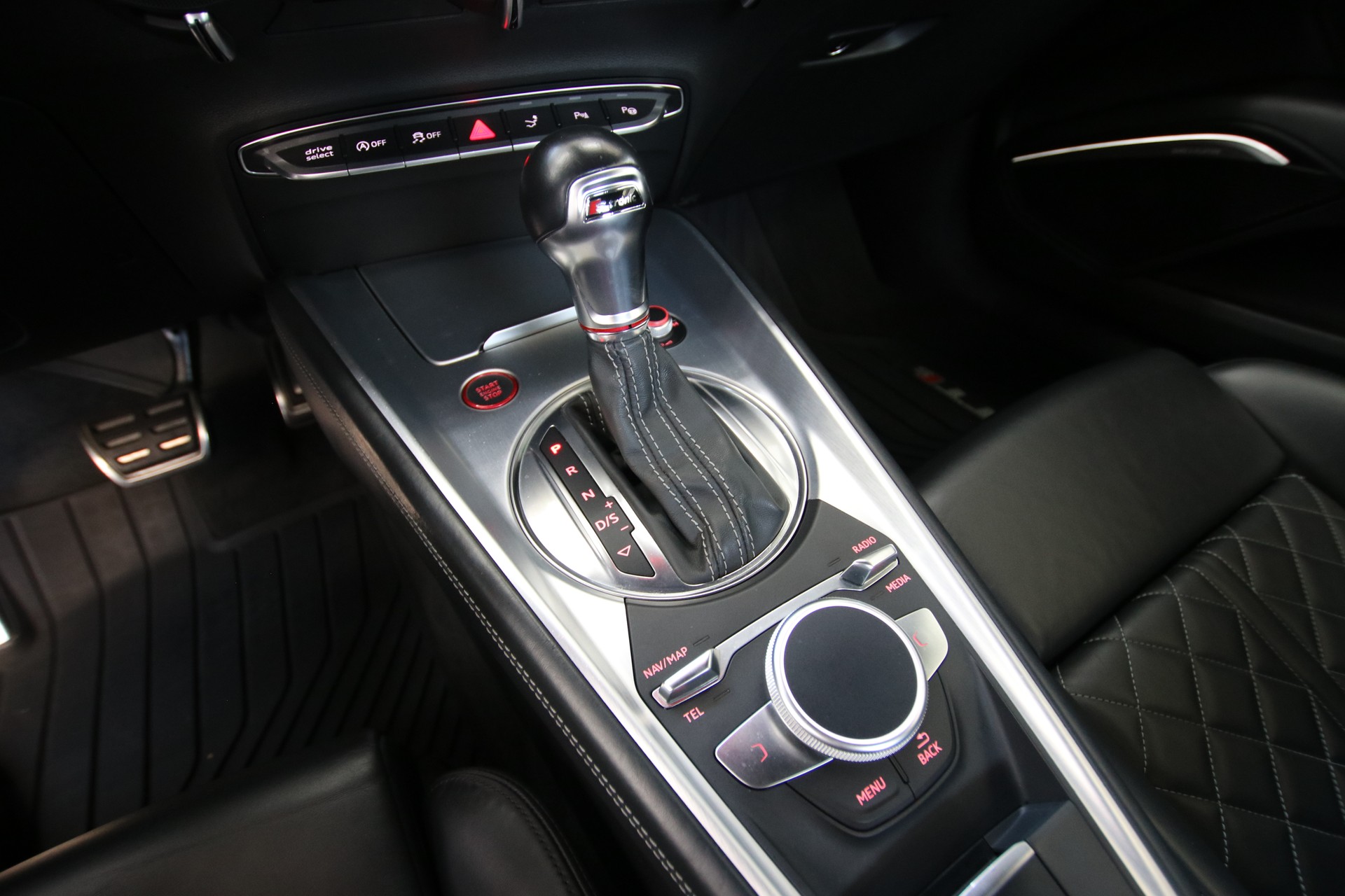 AUDI TTS Coupé 2.0 TFSI quattro S-tronic-image-23