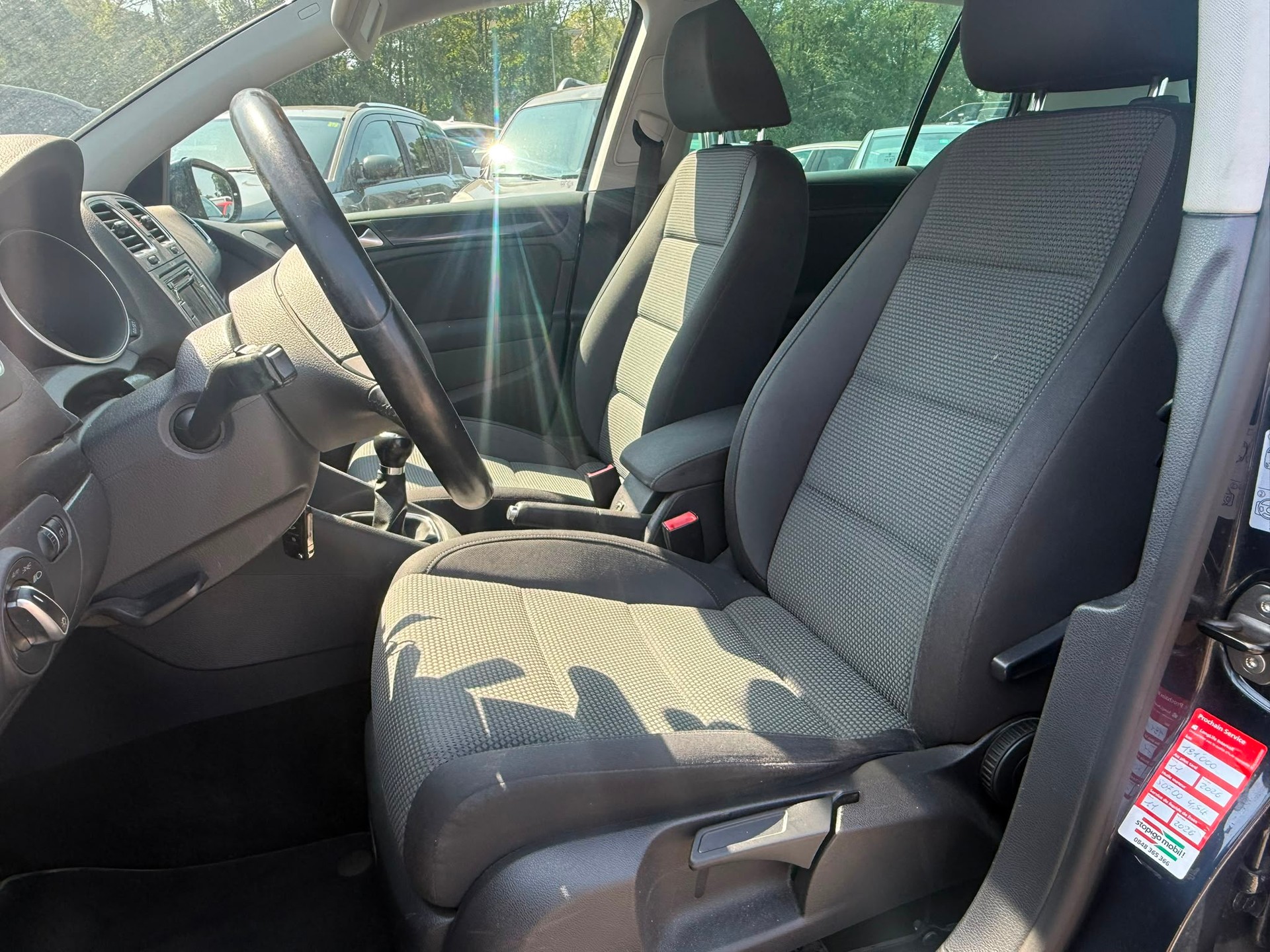 VW Golf 2.0 TDI Team 4Motion-image-8