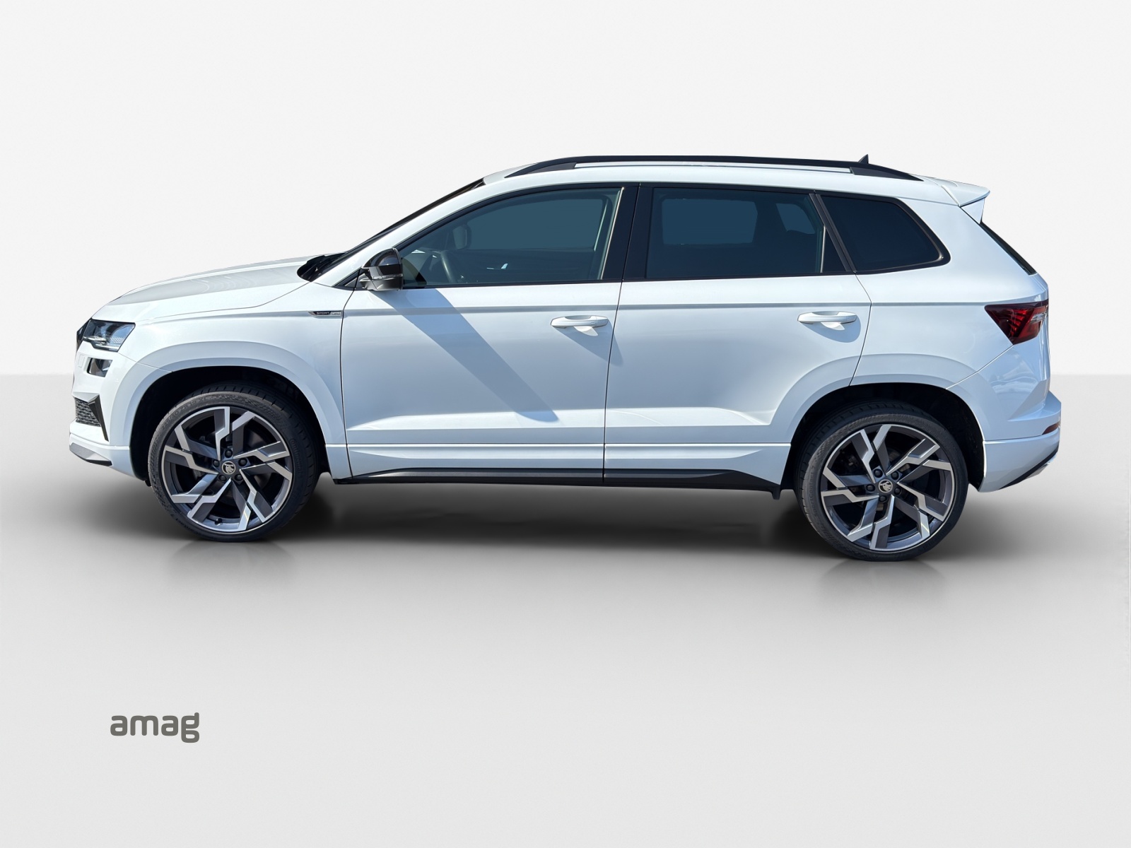 SKODA Karoq 1.5 TSI SportLine DSG-image-1