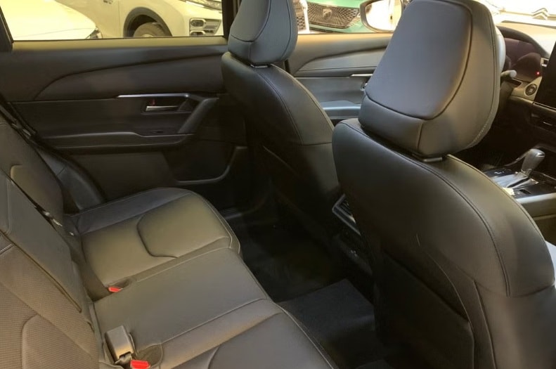 MAZDA CX-5 Center-line AWD Automat-image-7