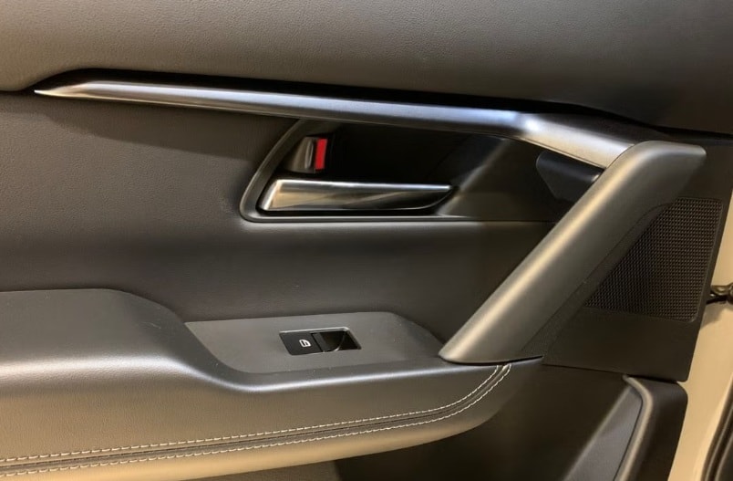 MAZDA CX-5 Center-line AWD Automat-image-9