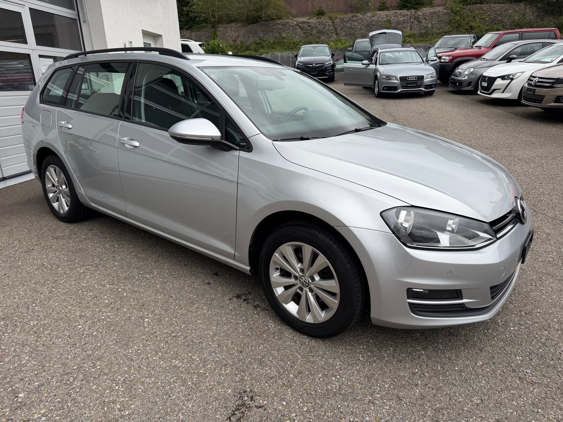 VW Golf Variant 1.4 TSI Comfortline DSG-image-3
