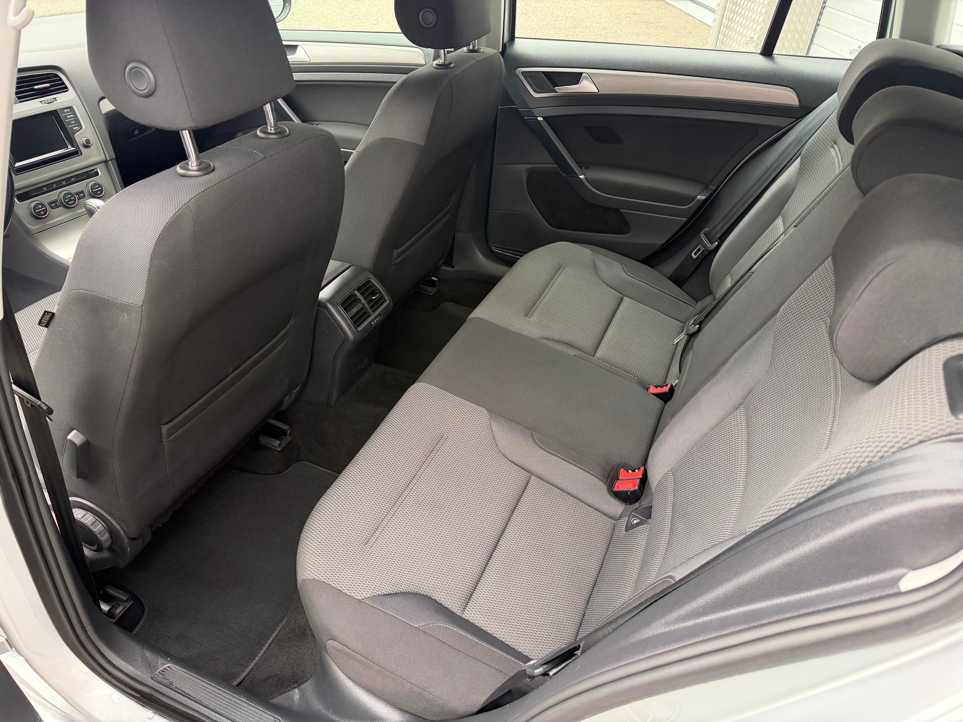 VW Golf Variant 1.4 TSI Comfortline DSG-image-6