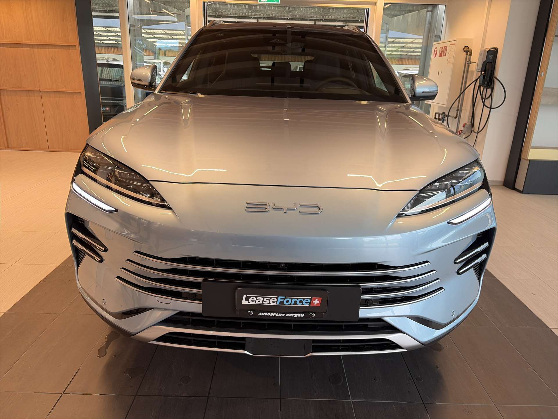 BYD Seal U DM-i PHEV Design AWD 324PS Automat-image-10