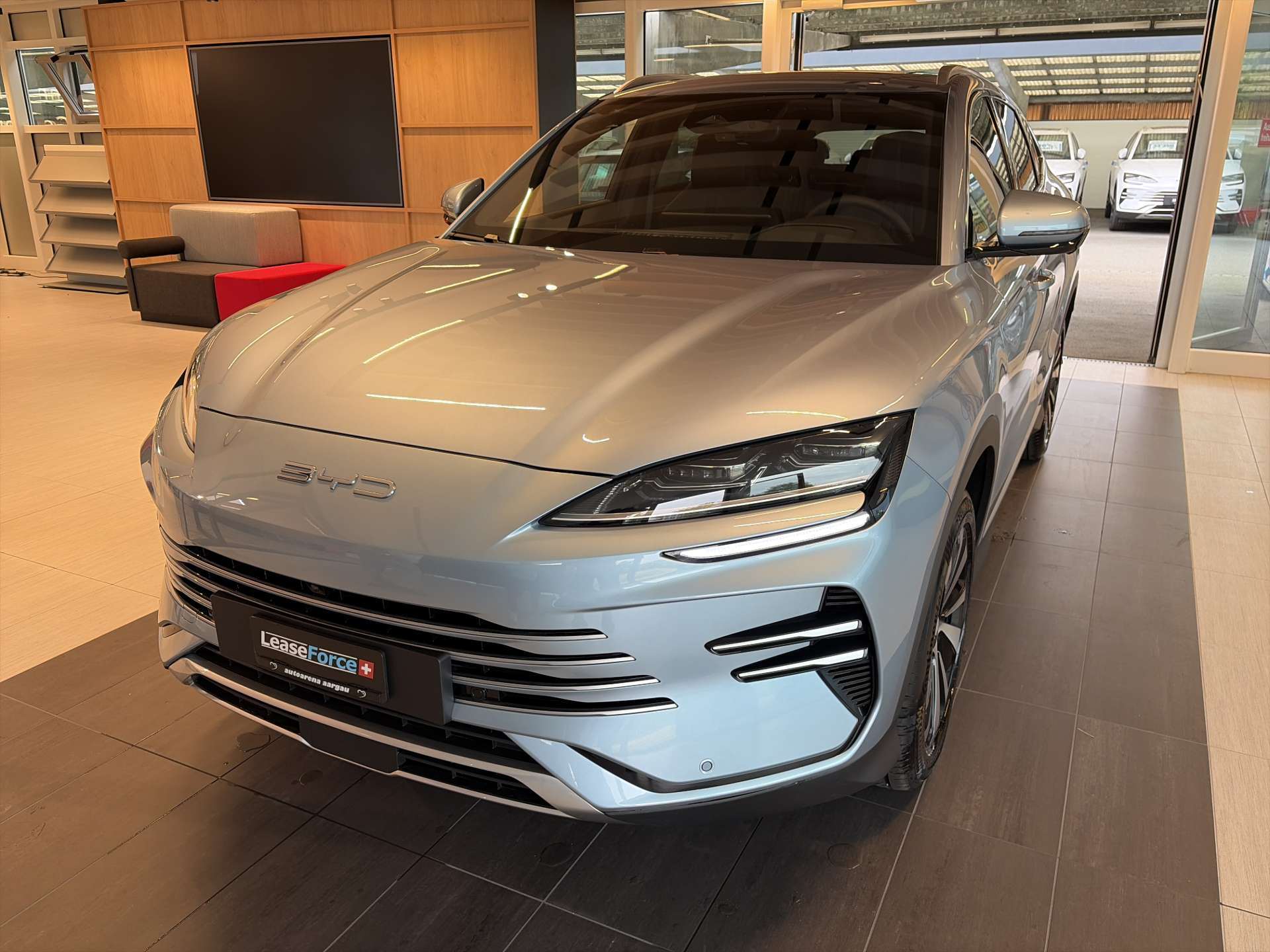BYD Seal U DM-i PHEV Design AWD 324PS Automat-image-0