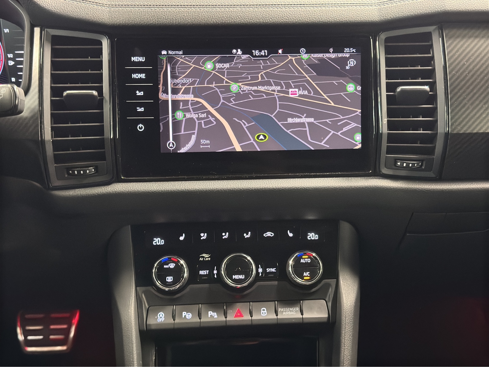 SKODA Kodiaq 2.0 TDI CR SportLine 4x4 DSG-image-10