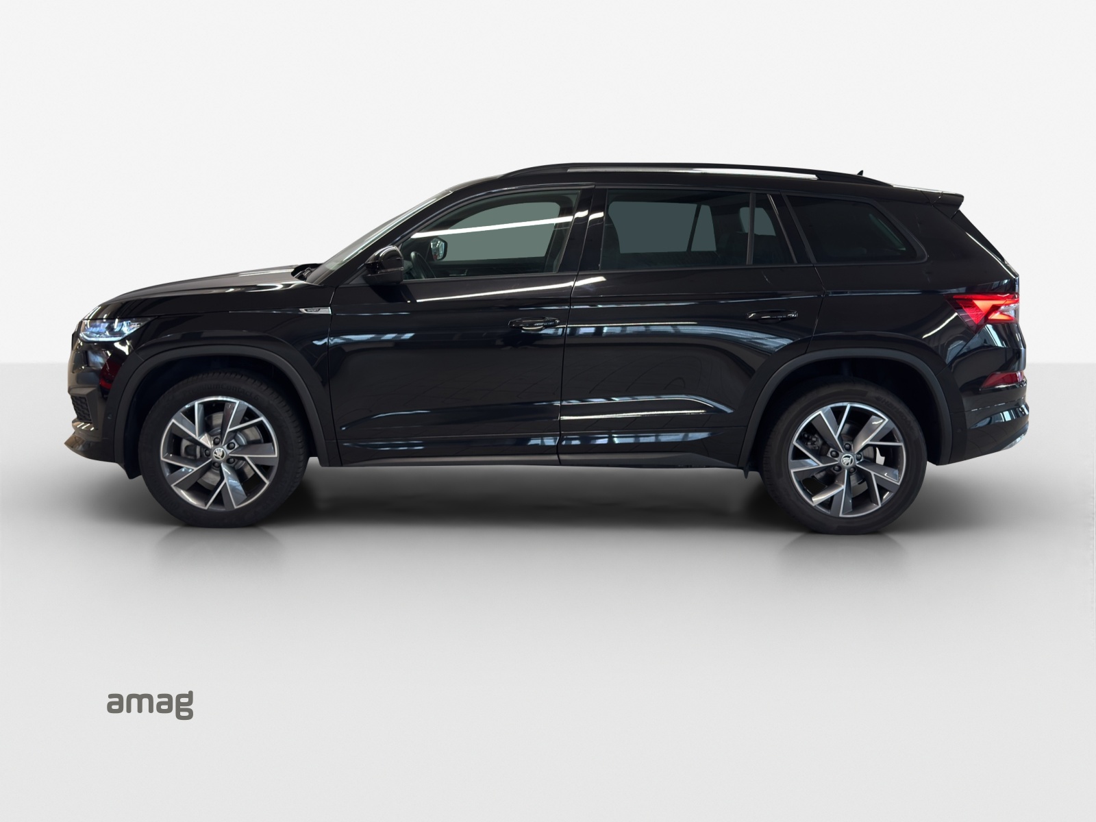 SKODA Kodiaq 2.0 TDI CR SportLine 4x4 DSG-image-1