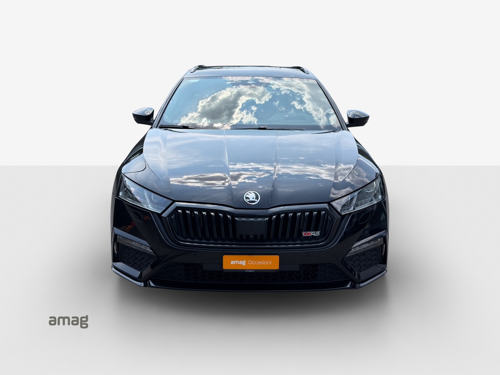 SKODA Octavia Combi 2.0 TSI DSG RS-image-6