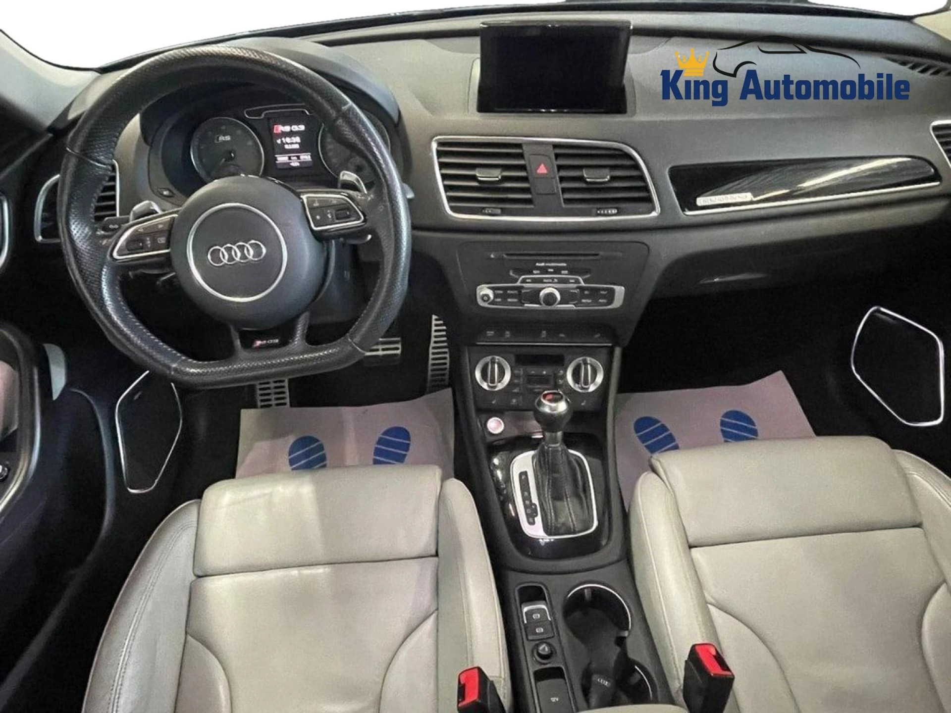 AUDI RS Q3 2.5 TFSI quattro S-tronic | MFK 04.2022 | Pano Dach | Leder | Navi-image-12