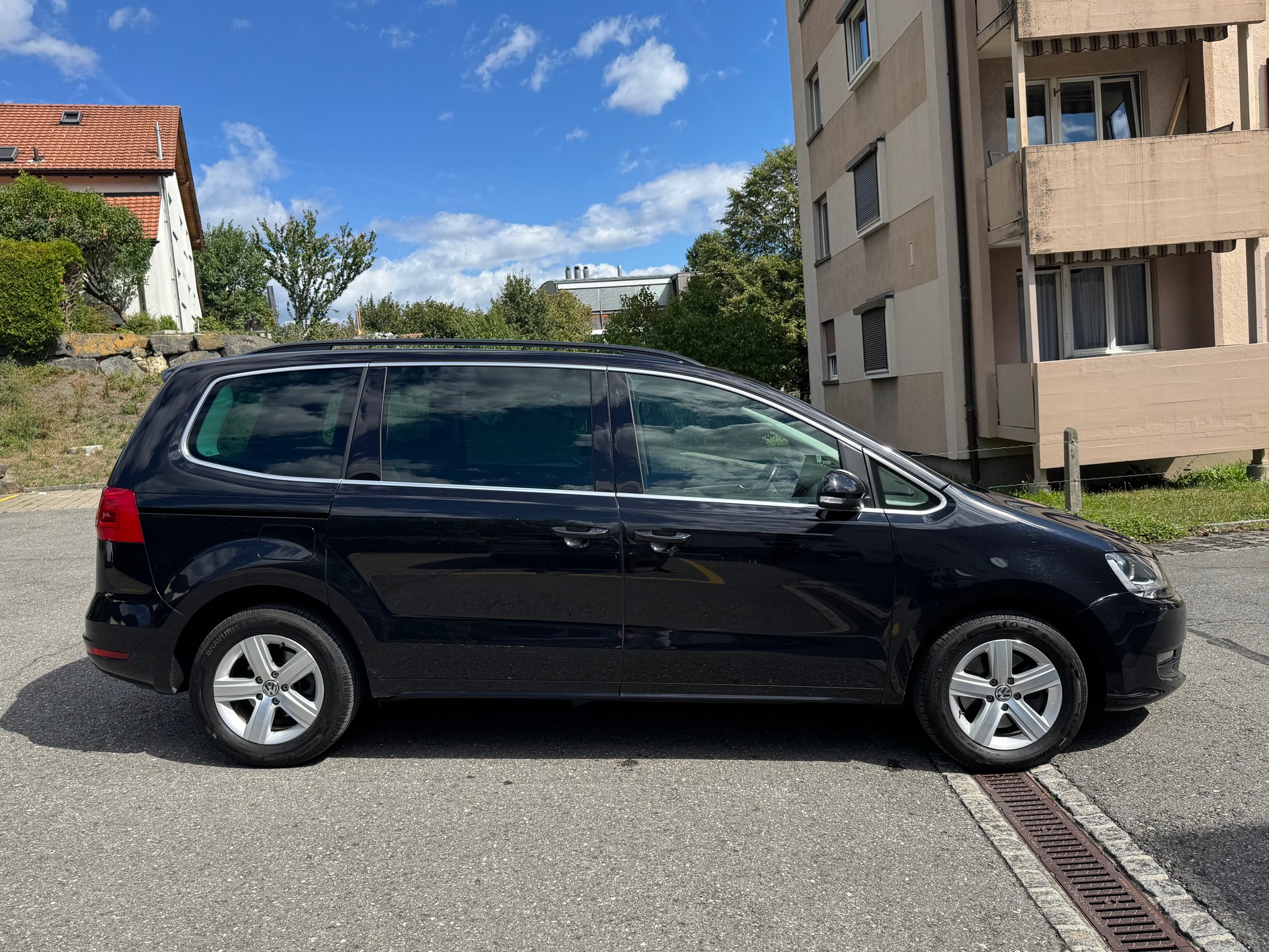 VW Sharan 2.0 TDI BMT Comfortline 4-Motion-image-5