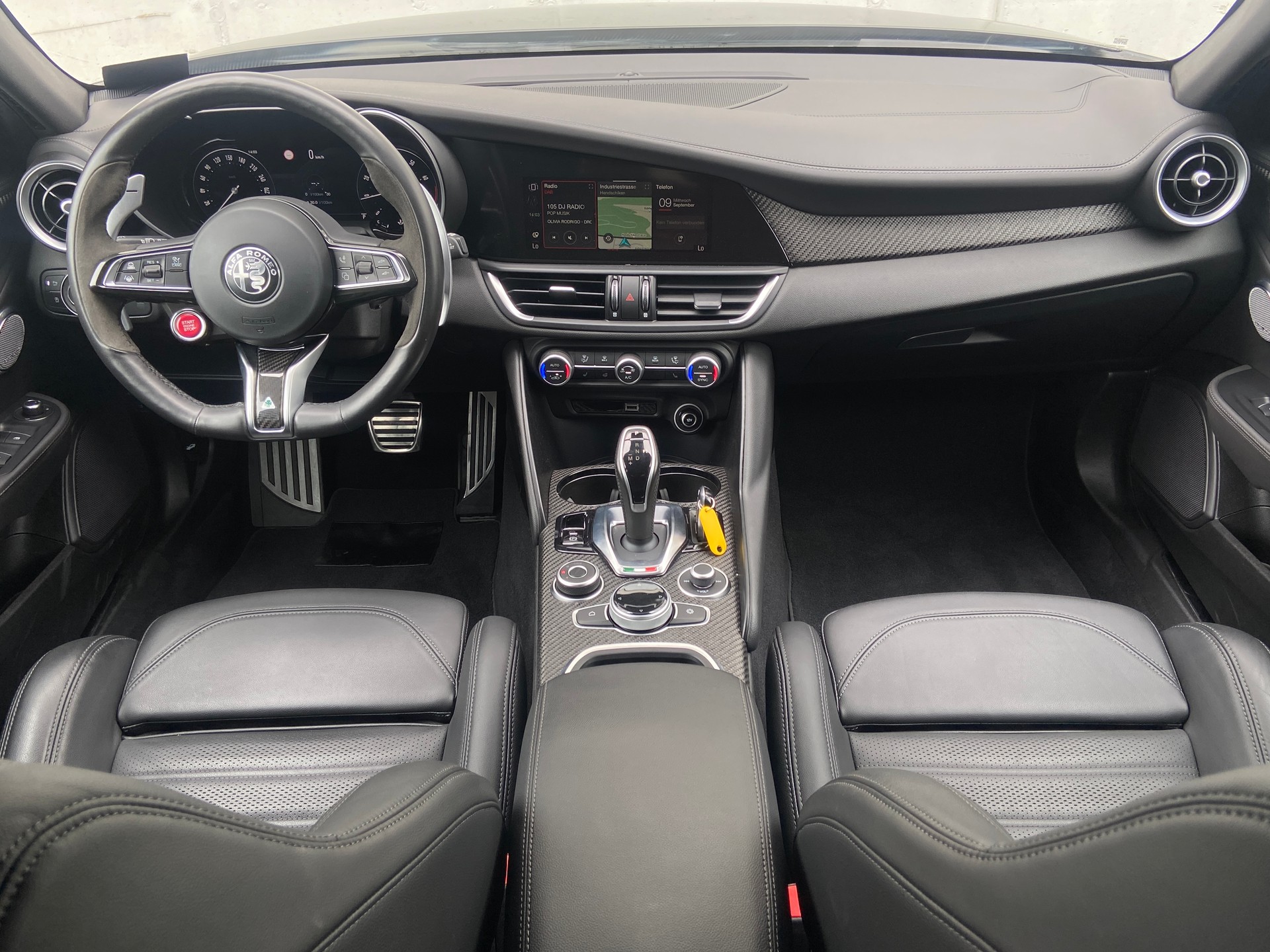 ALFA ROMEO Giulia 2.9 V6 Quadrifoglio Akrapovic-image-3