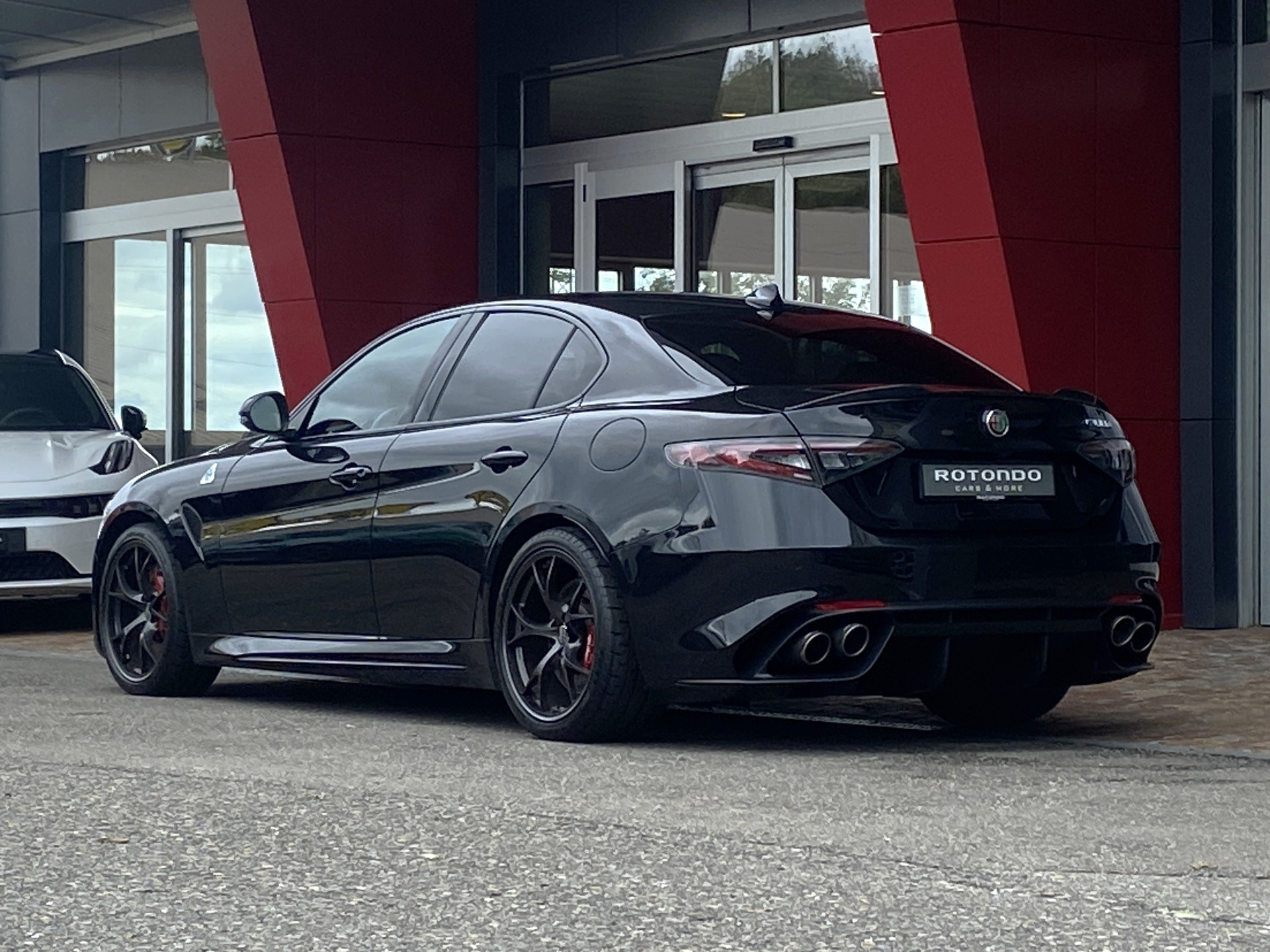 ALFA ROMEO Giulia 2.9 V6 Quadrifoglio Akrapovic-image-18