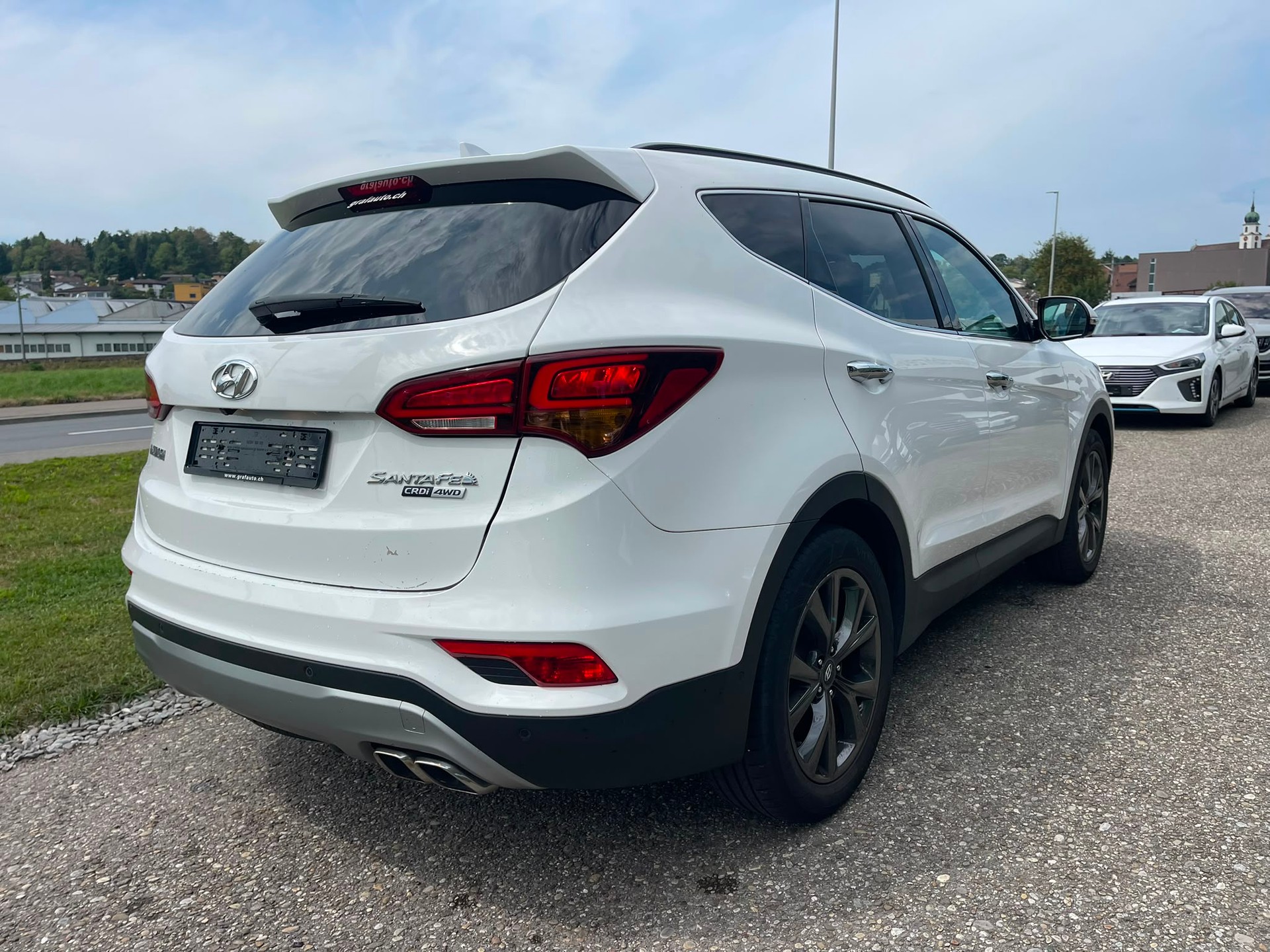 HYUNDAI Santa Fe 2.2 CRDI Vertex 4WD Automatic-image-3
