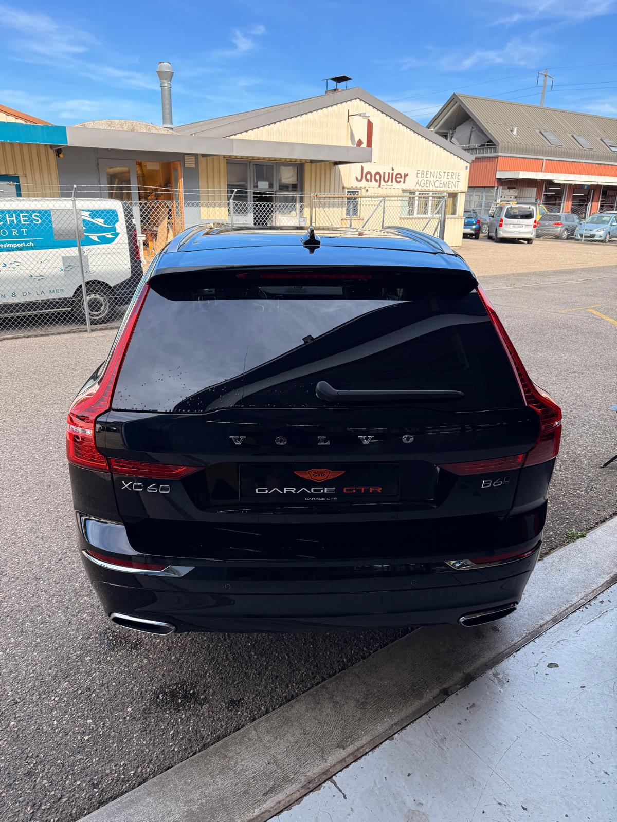 VOLVO XC60 B6 Benzin Mild Hybrid AWD Inscription Geartronic-image-3