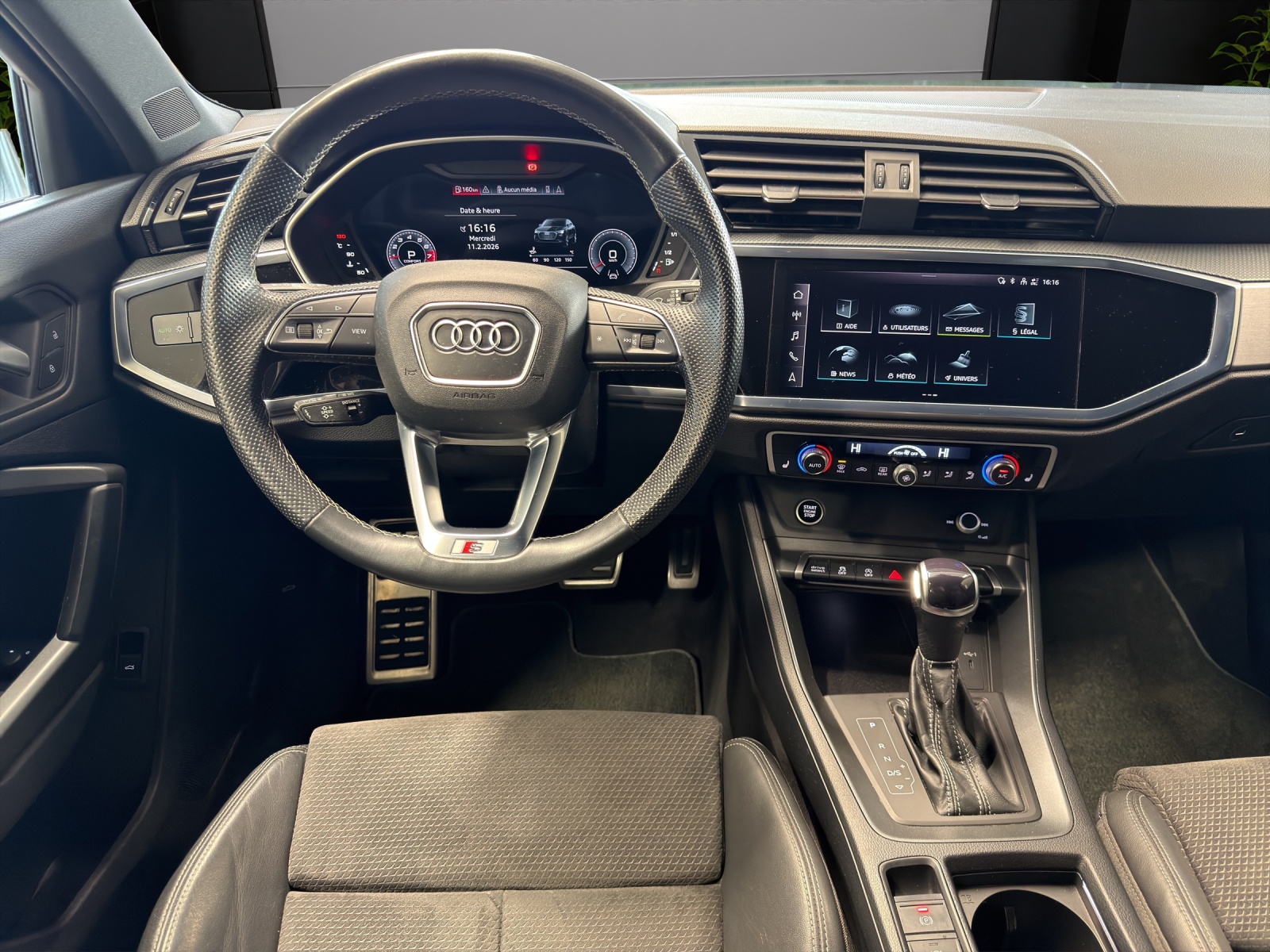 AUDI Q3 Sportback 35 TFSI S line Attraction S-tronic-image-9
