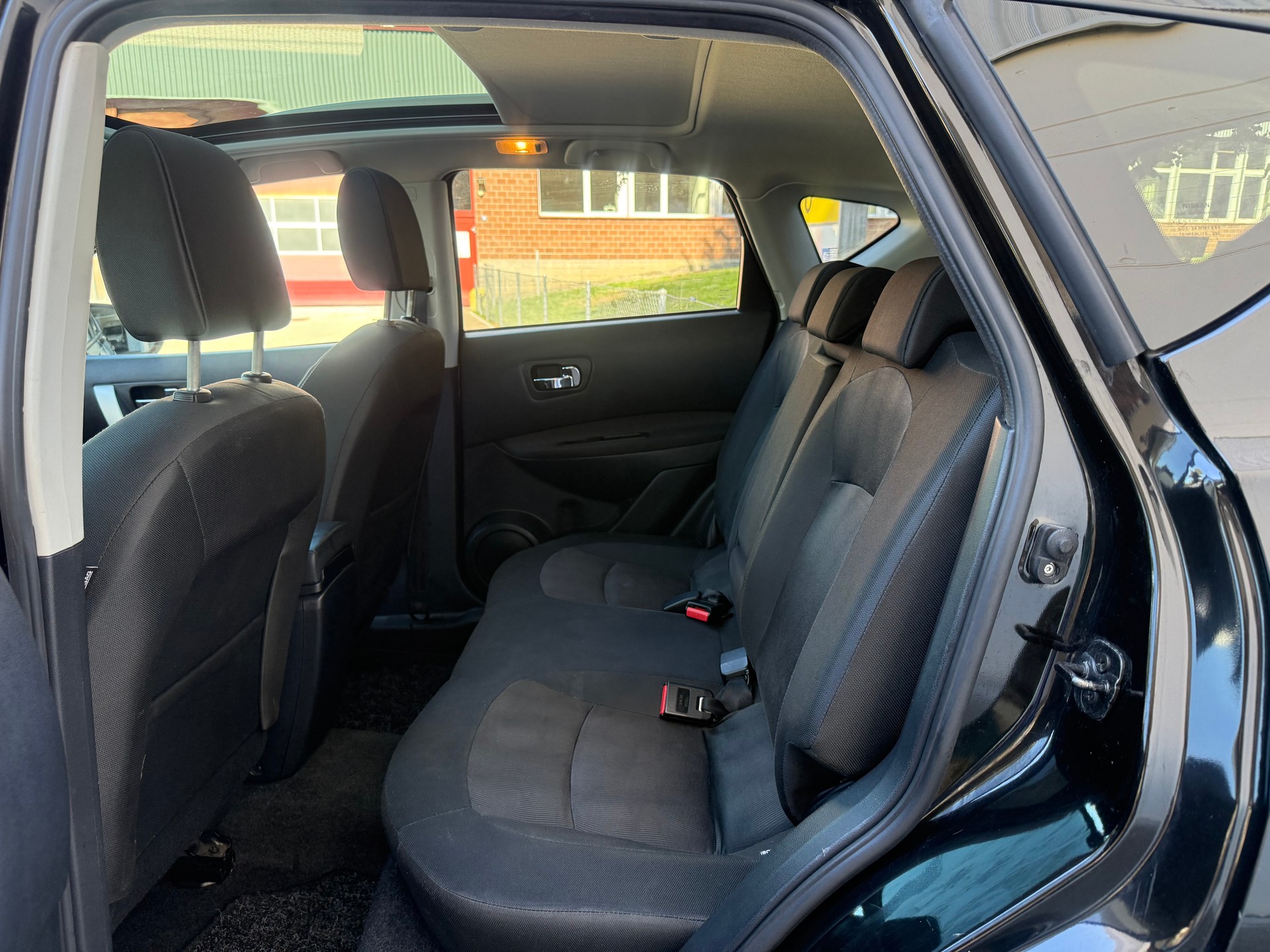NISSAN Qashqai 1.6 acenta-image-10
