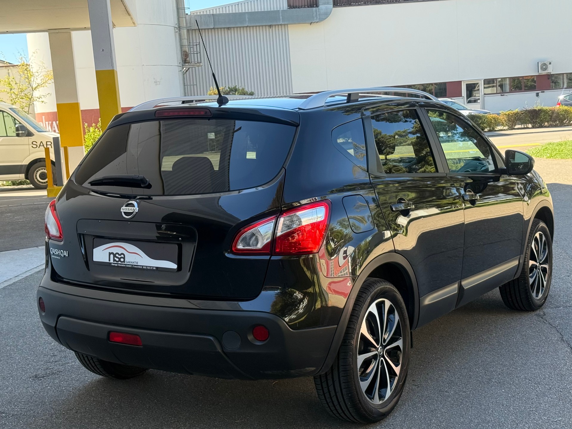 NISSAN Qashqai 1.6 acenta-image-3