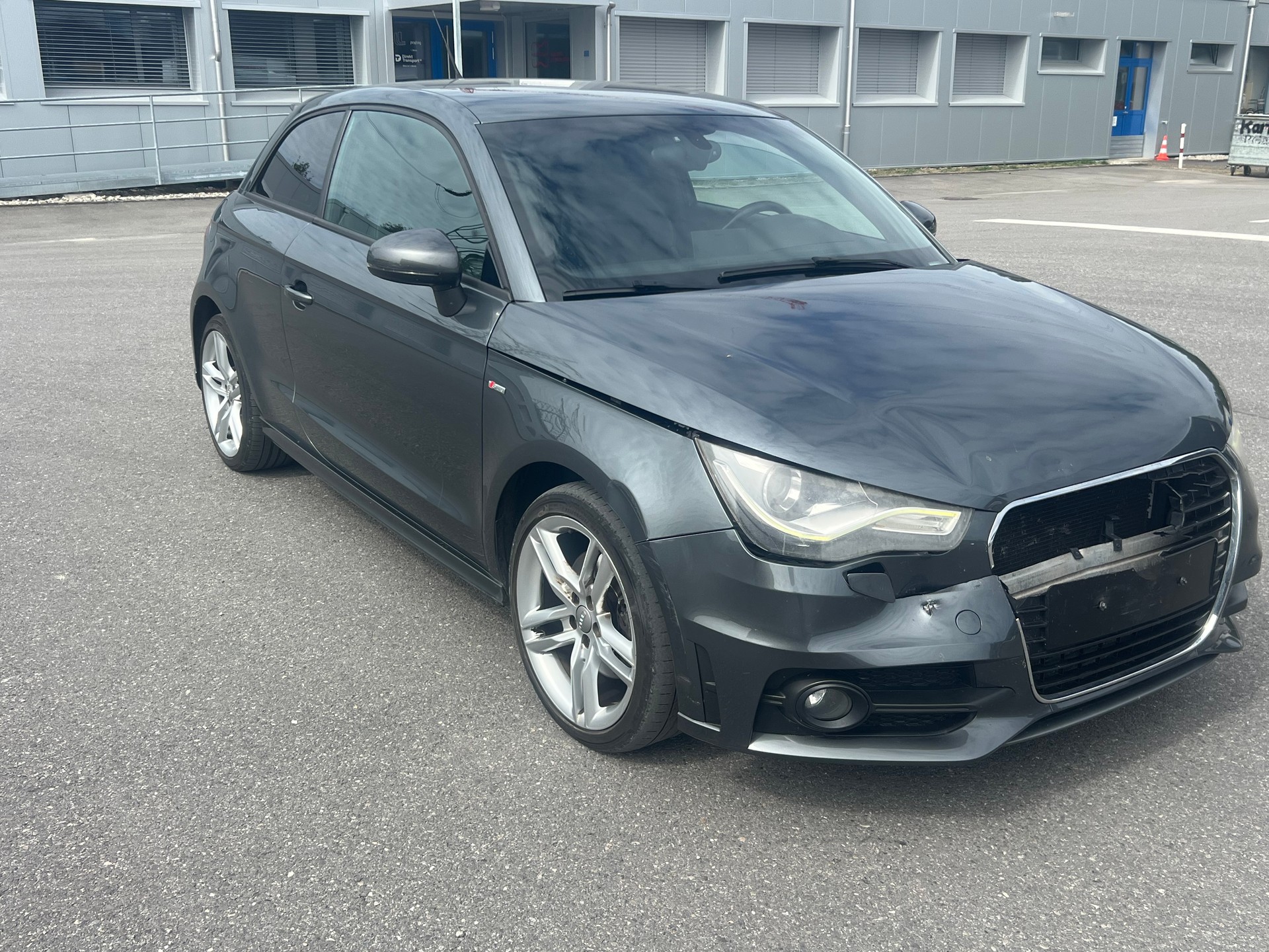 AUDI A1 Sport 1.4 TFSI Ambition S-tronic-image-1