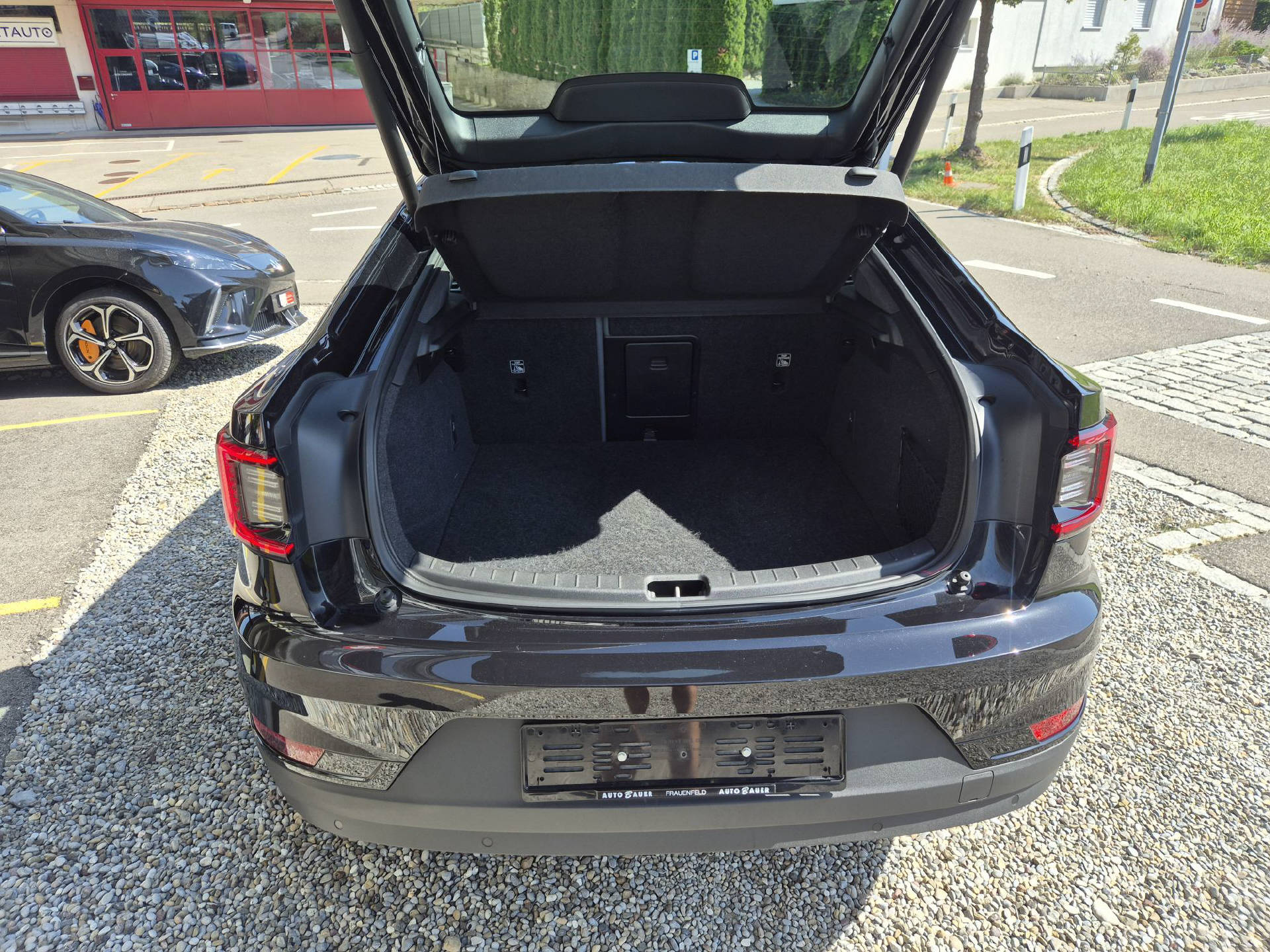 POLESTAR 2 Long Range Dual Motor Performance 78 kWh 476 PS-image-7