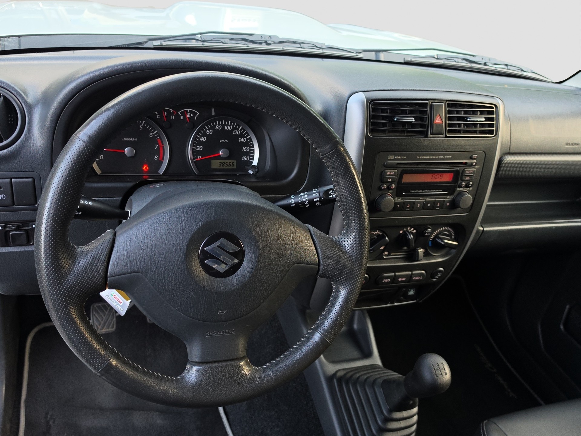 SUZUKI Jimny 1.3 16V Sergio Cellano-image-9