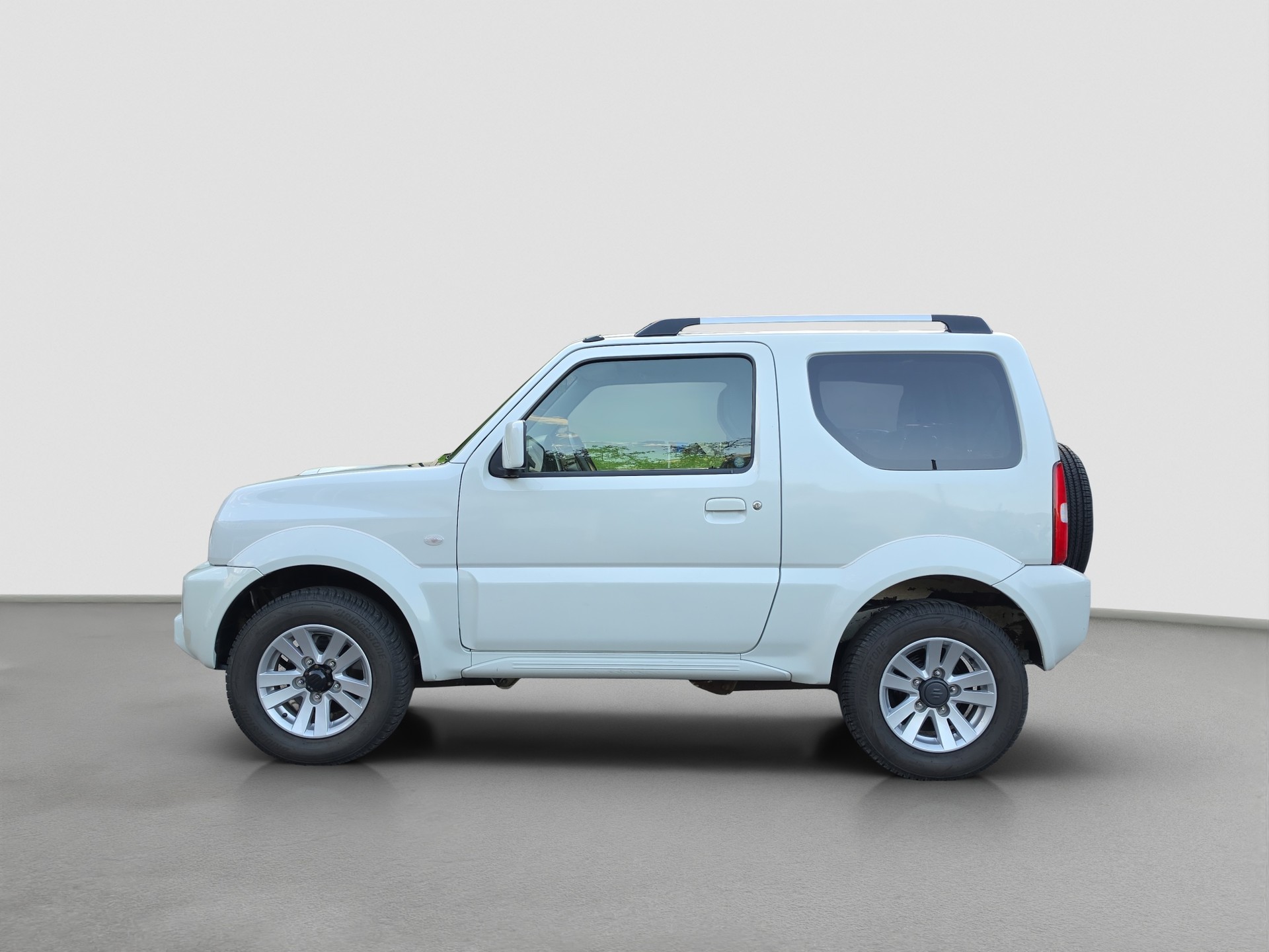 SUZUKI Jimny 1.3 16V Sergio Cellano-image-1