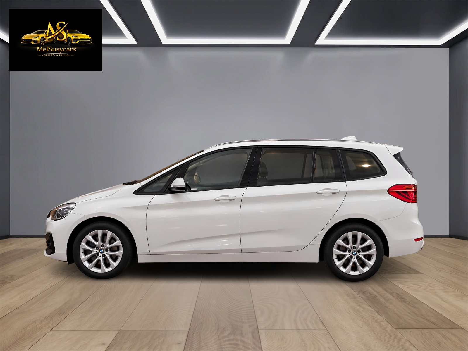 BMW 220d xDrive Gran Tourer Steptronic-showroom-element-3